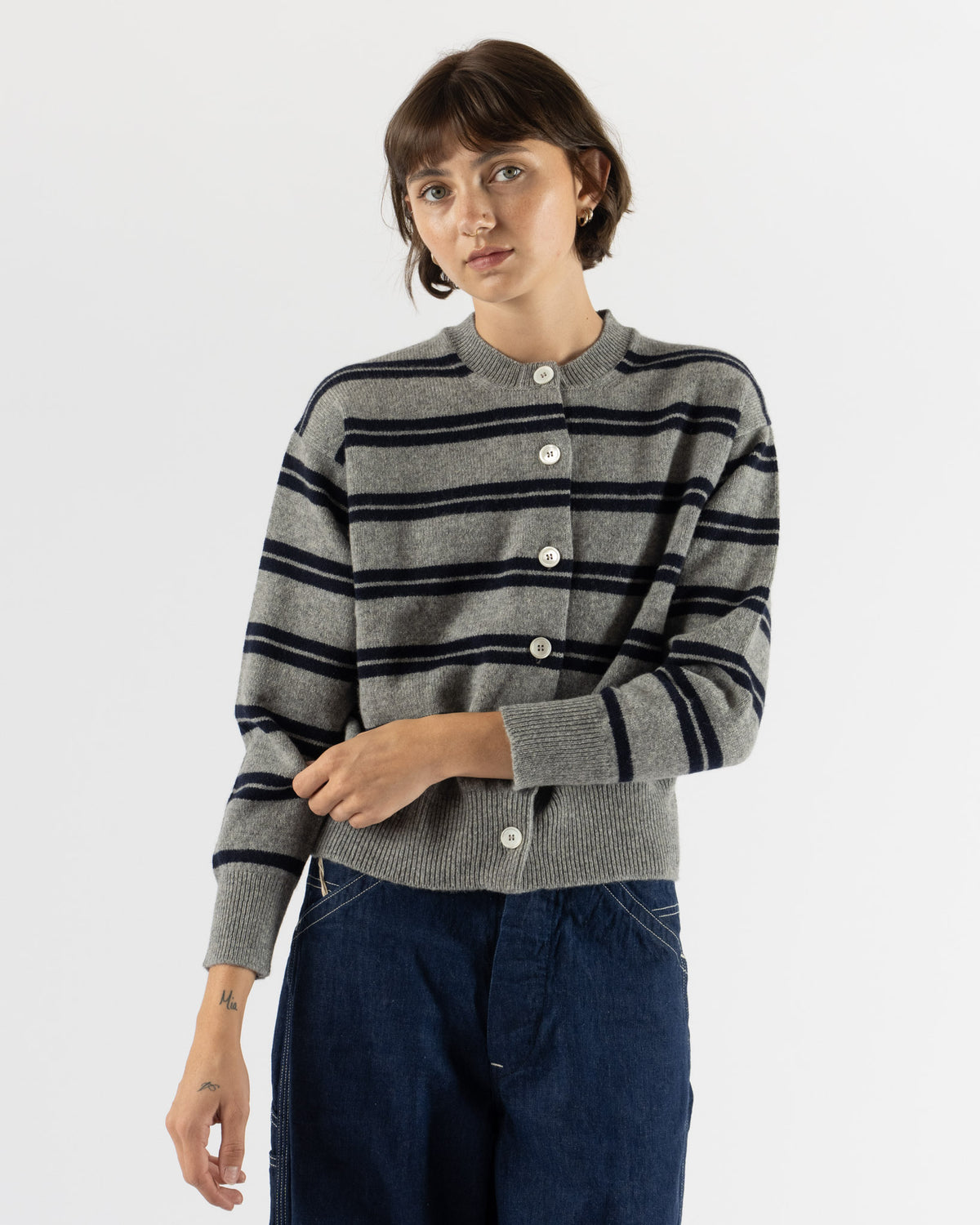 &Daughter Ada Crewneck Cardigan in Stripe Flannel Grey with Navy