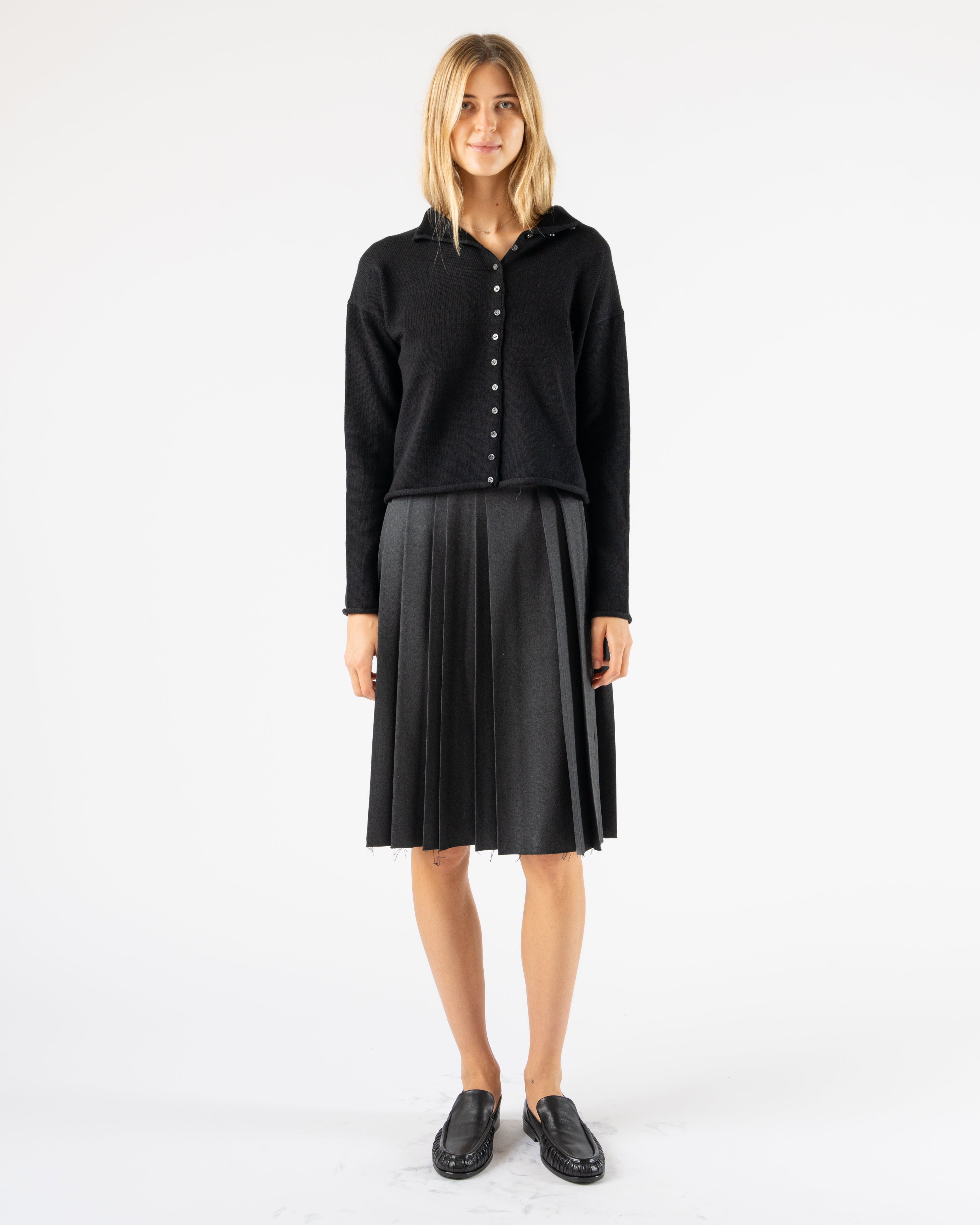 Alex-Mill-Taylor-Cardigan-in-Black-Curated-at-Jake-and-Jones-Santa-Barbara-Boutique