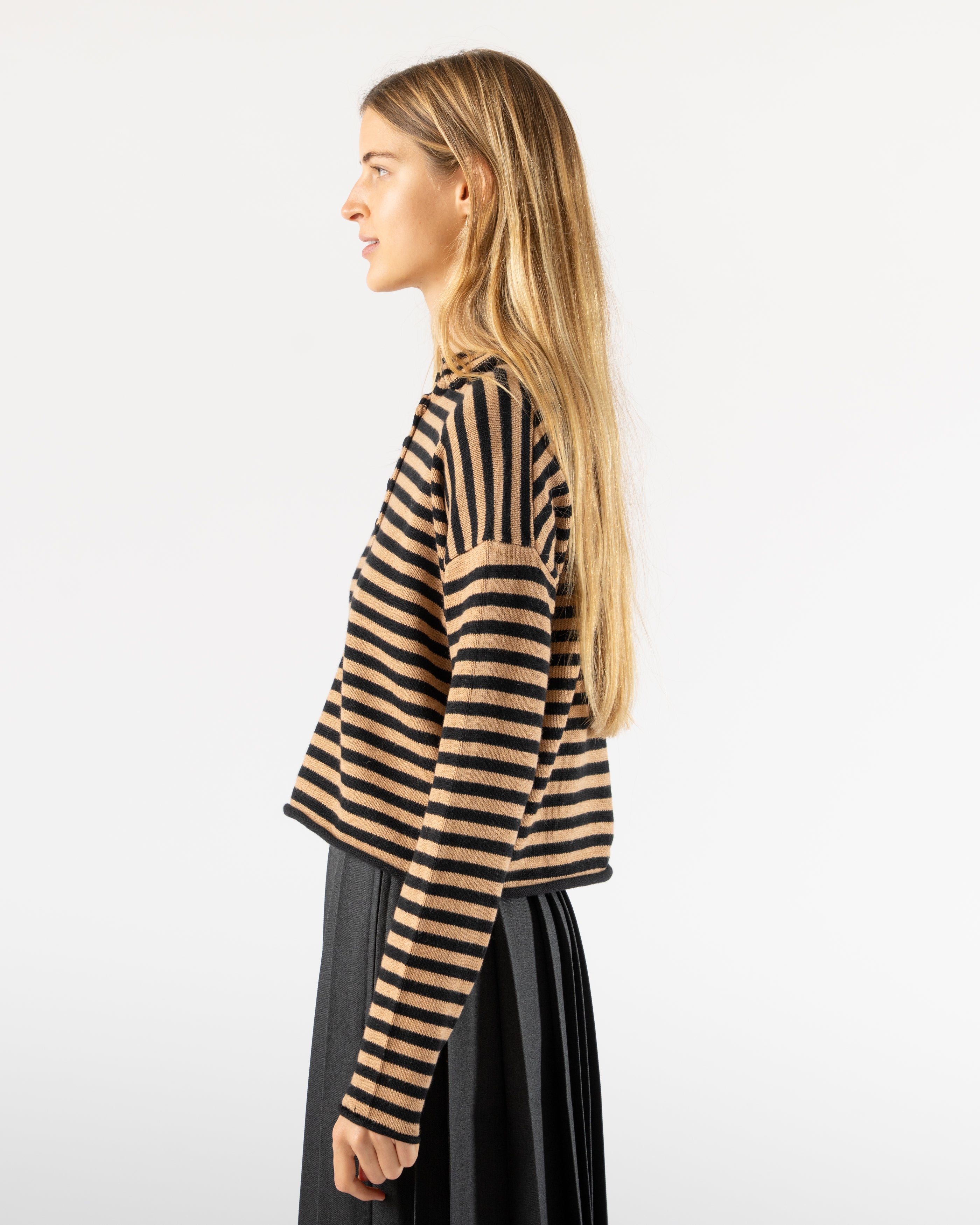 Alex Mill Taylor Cardigan in Black/Camel Curated at Jake and Jones