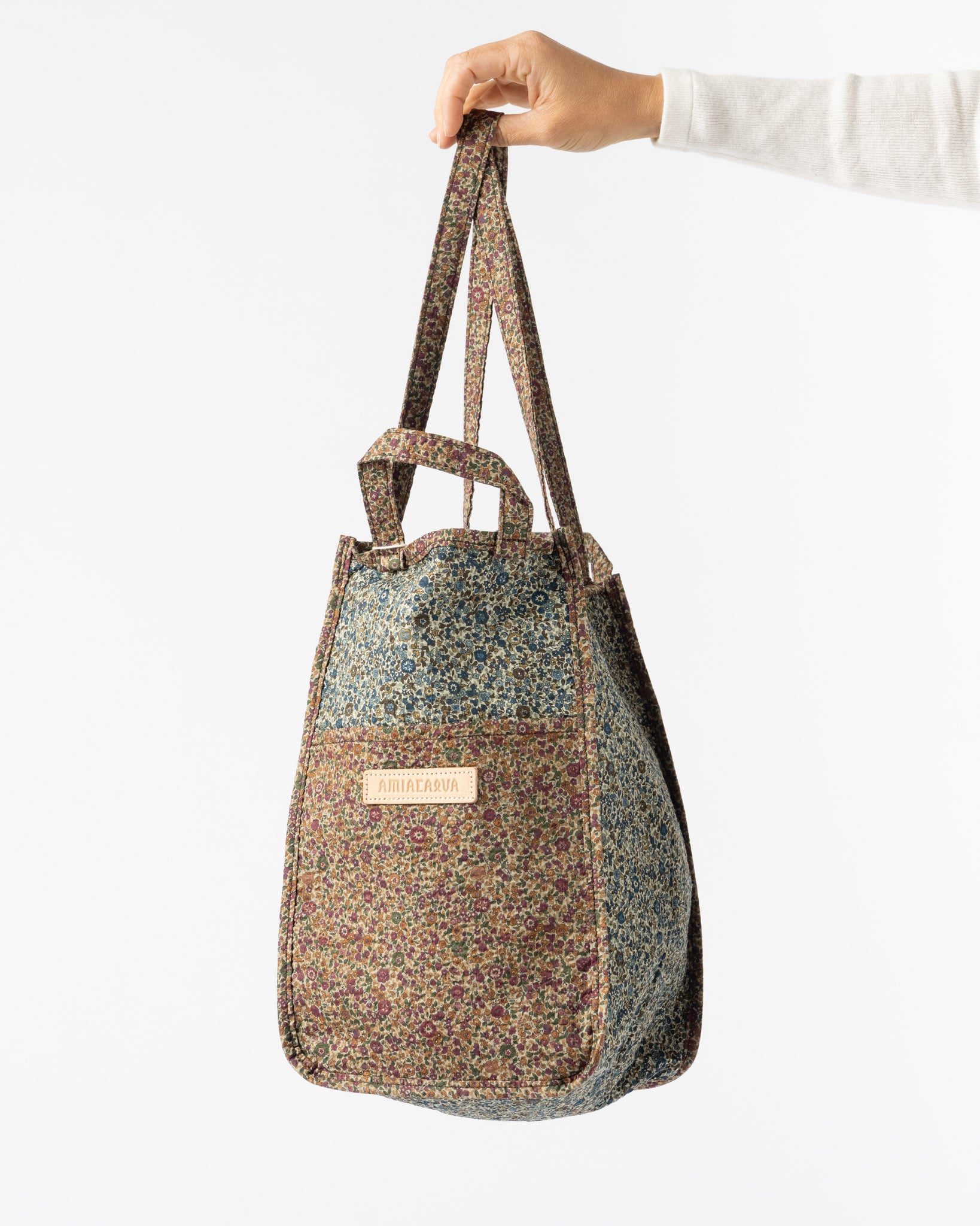 Amiacalva Easy Bag in Light Blue Multi Floral