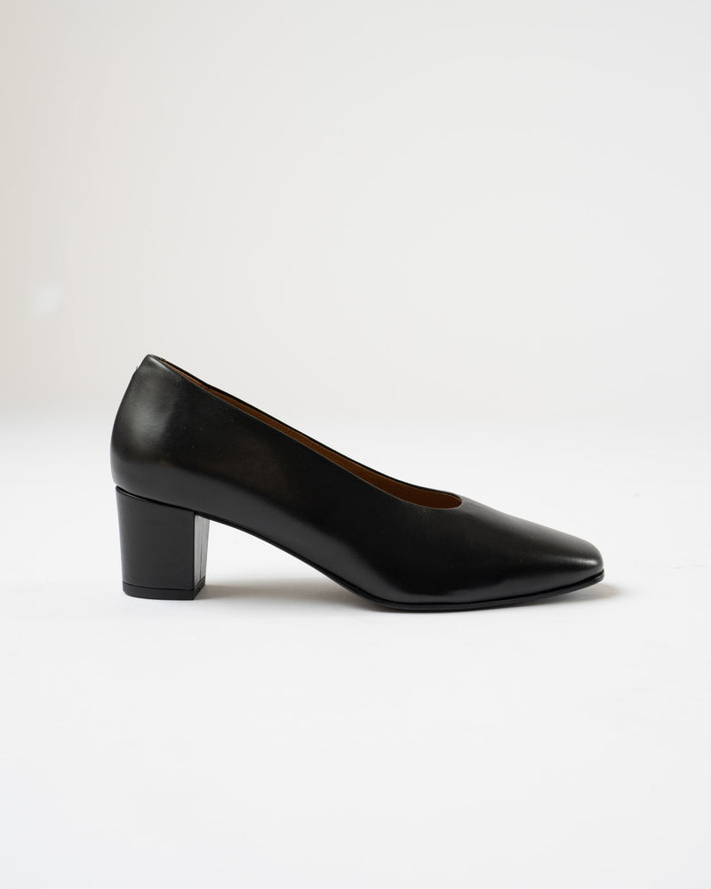 Anne Thomas Pavlova Pump in Calf Black