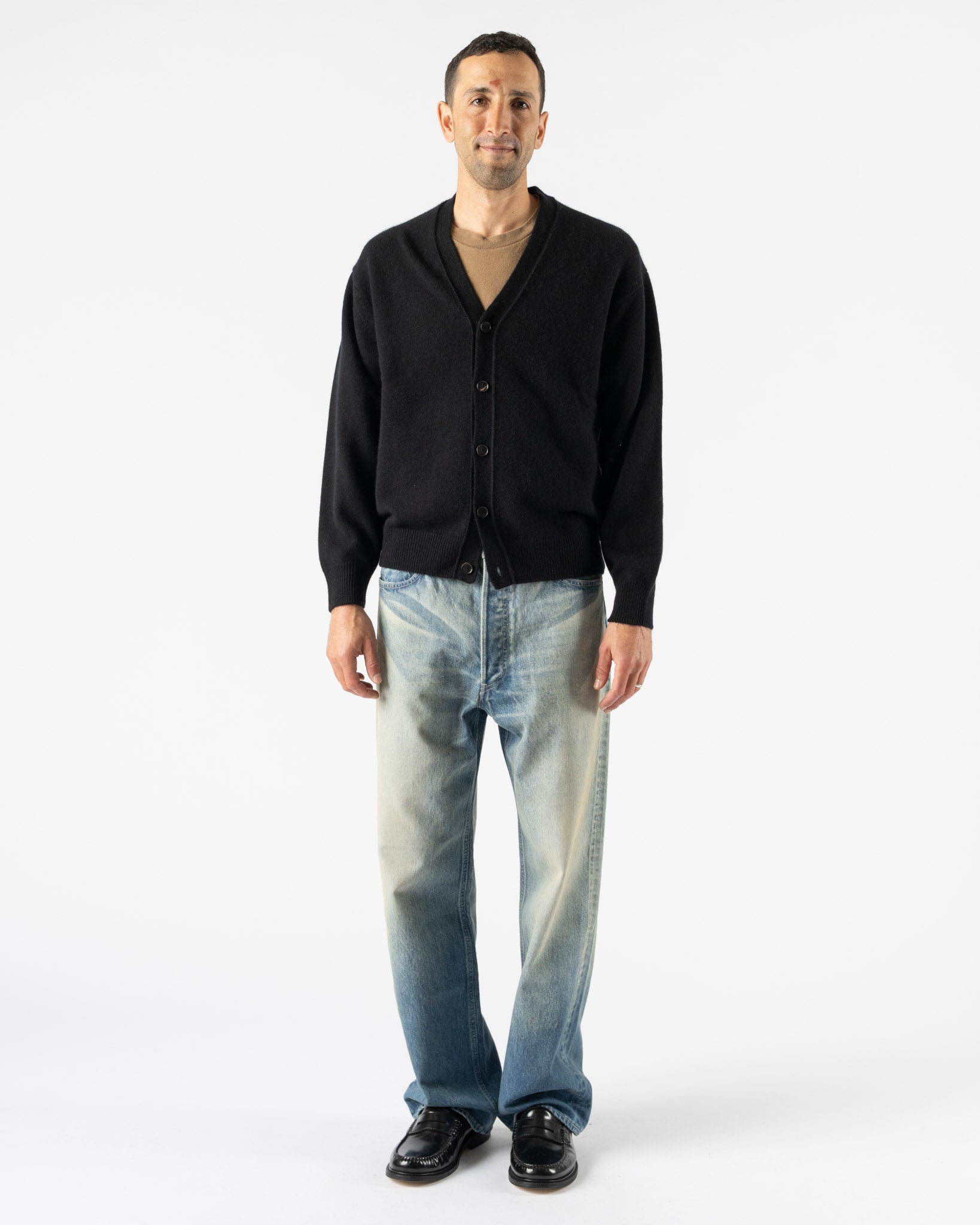 Auralee Mens Baby Cashmere Knit Cardigan in Top Black