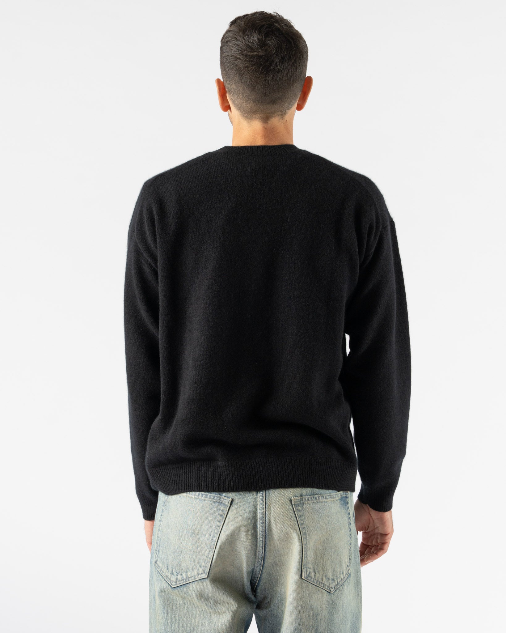 Auralee Mens Baby Cashmere Knit Pullover in Top Black