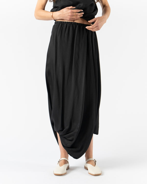Lauren Manoogian Balloon Skirt in Black – voluminous knit skirt with gathered hem and relaxed silhouette
