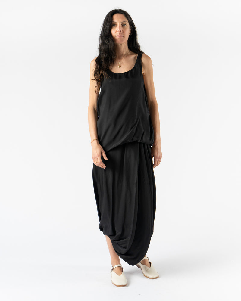Lauren Manoogian Balloon Skirt in Black – cozy black skirt styled with loose, voluminous drape