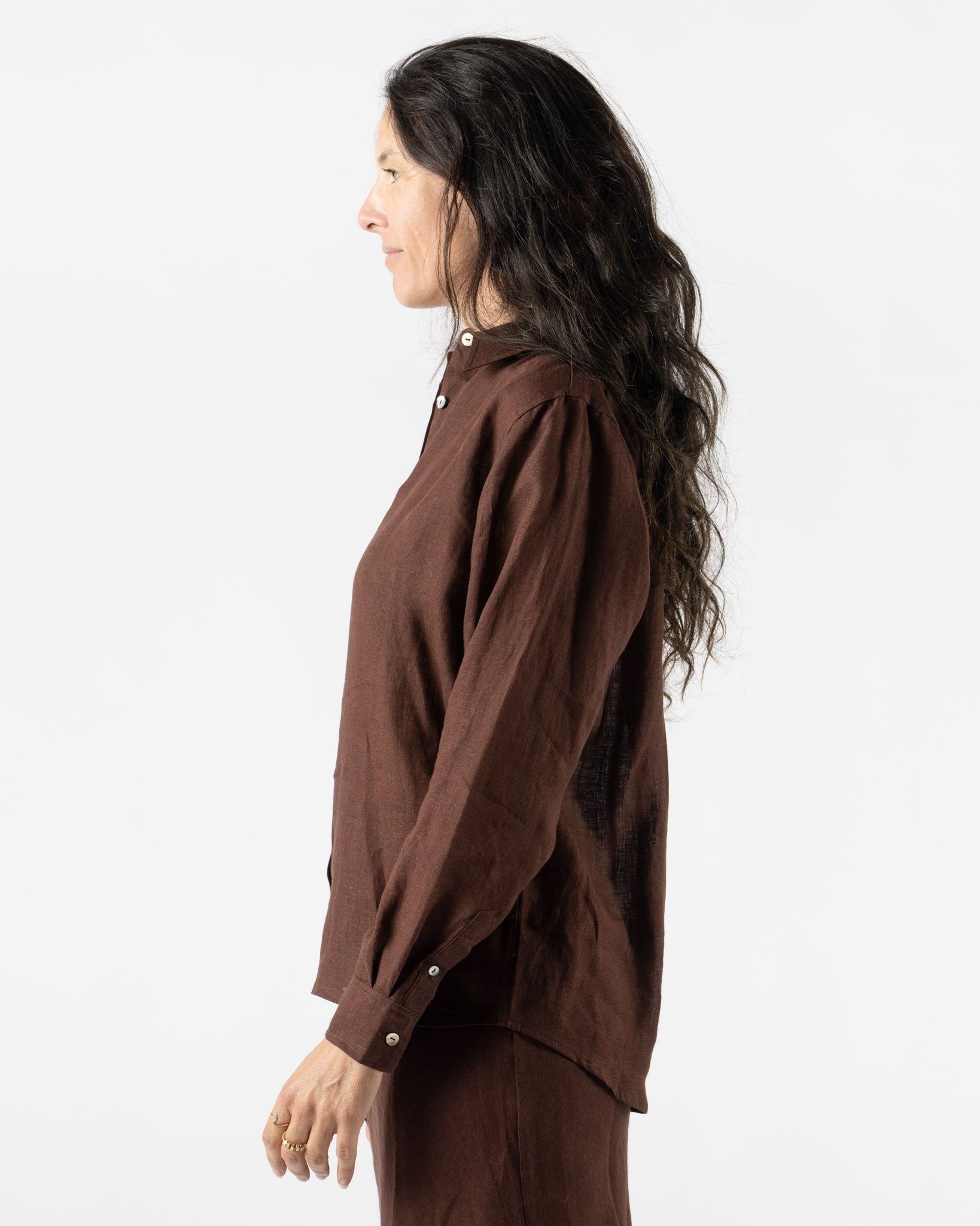 Baserange Stoa Shirt in Ama Brown