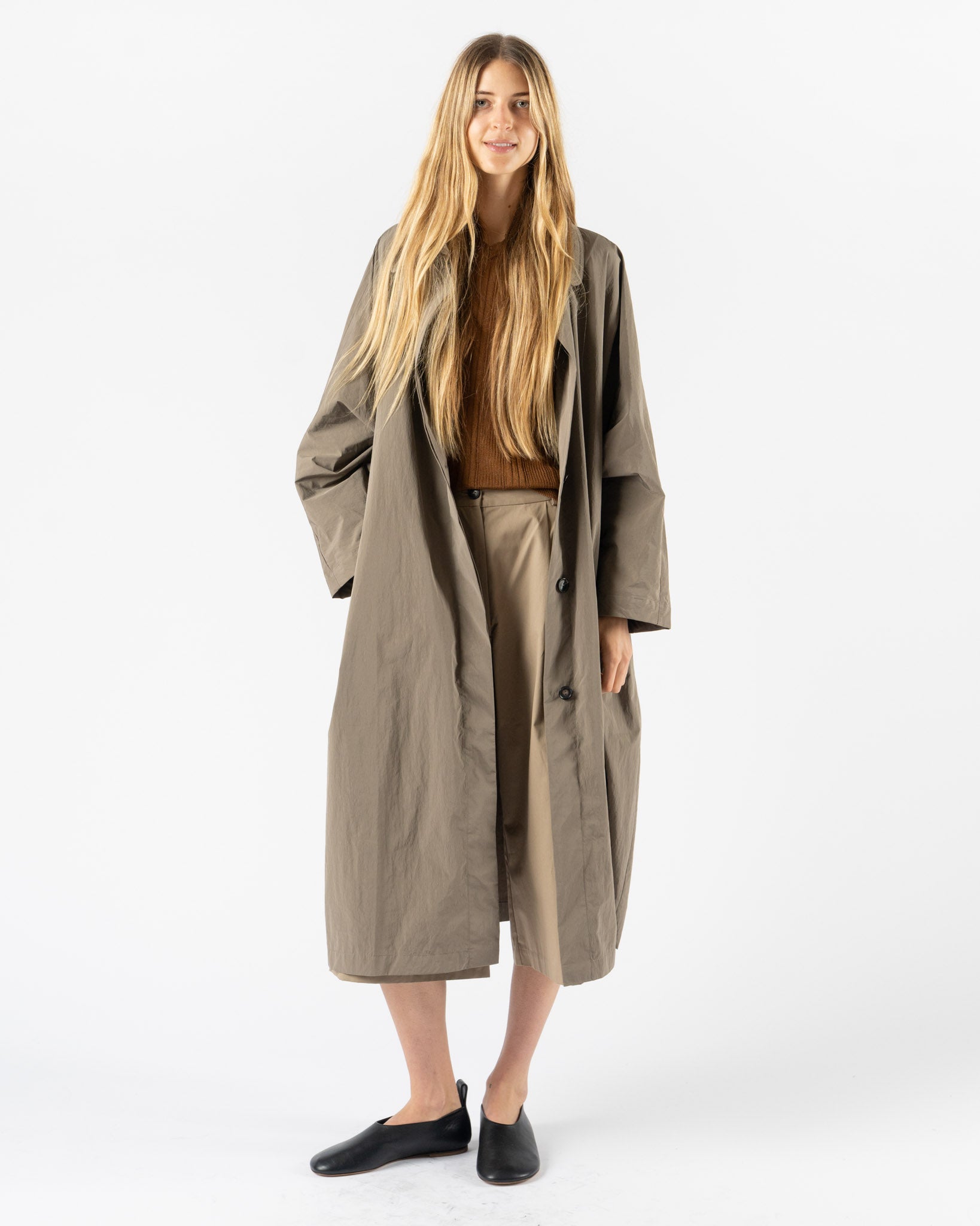 Cordera Batwing Trench in Vetiver