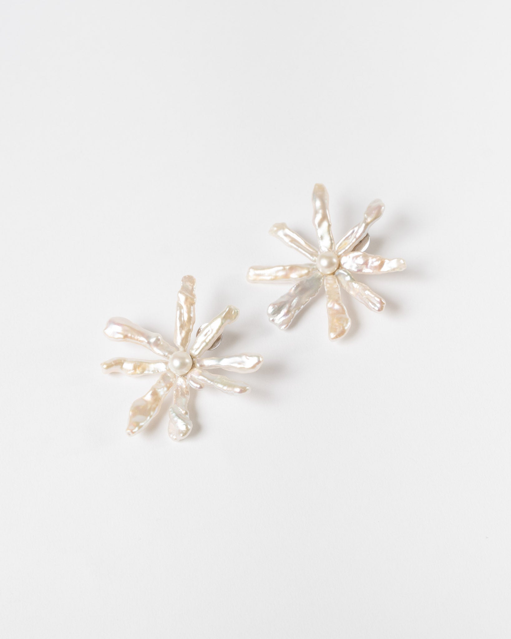Simone Rocha Blooming Flower Pearl Earrings