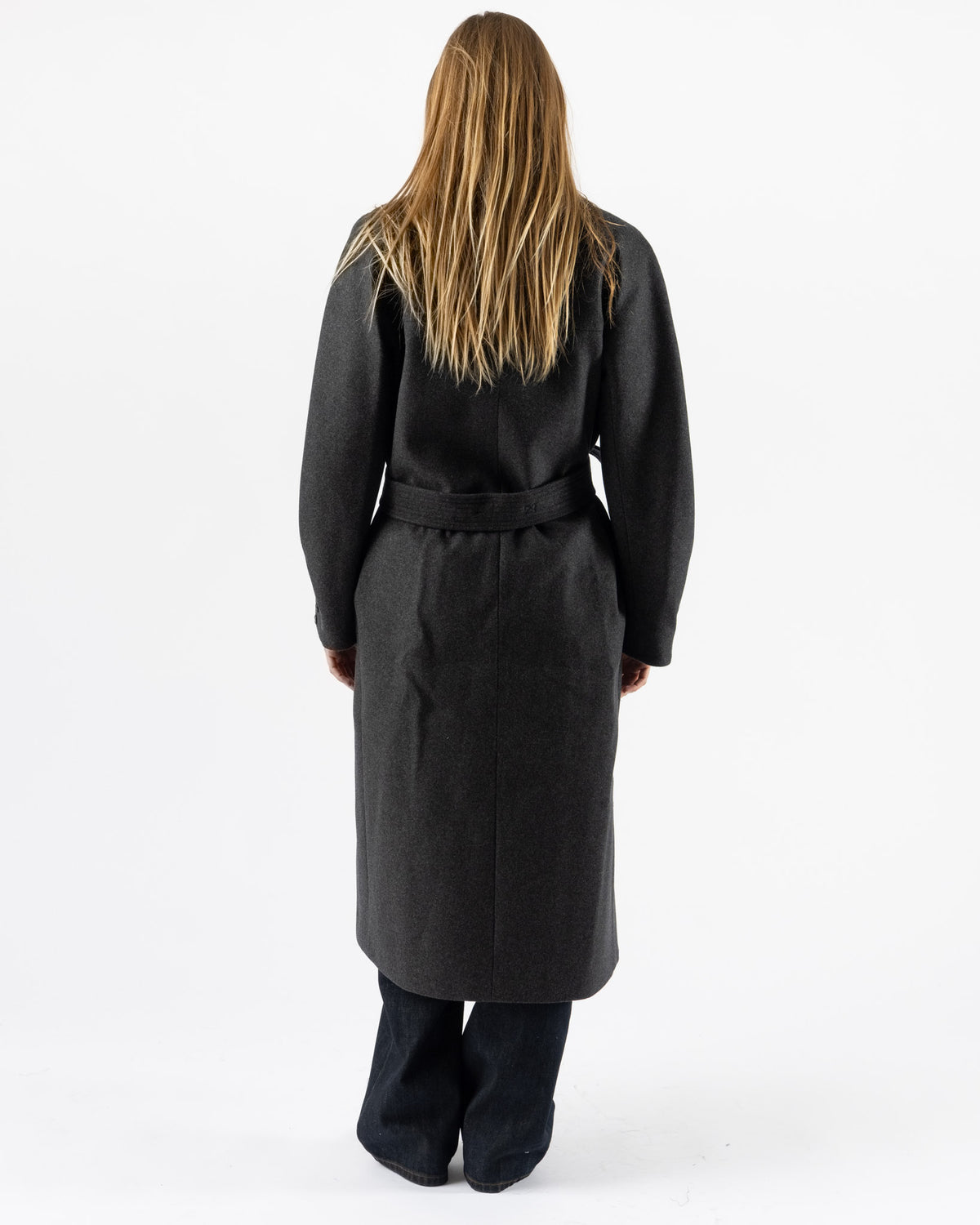 Cordera Virgin Wool Long Coat in Anthracite