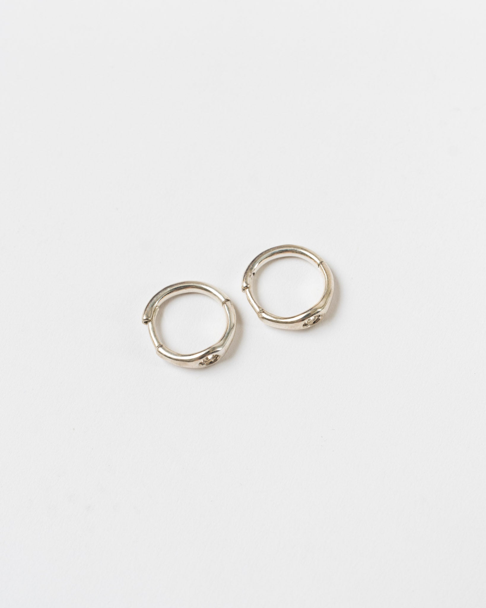 California Dirt Sterling Silver Orbita Huggies