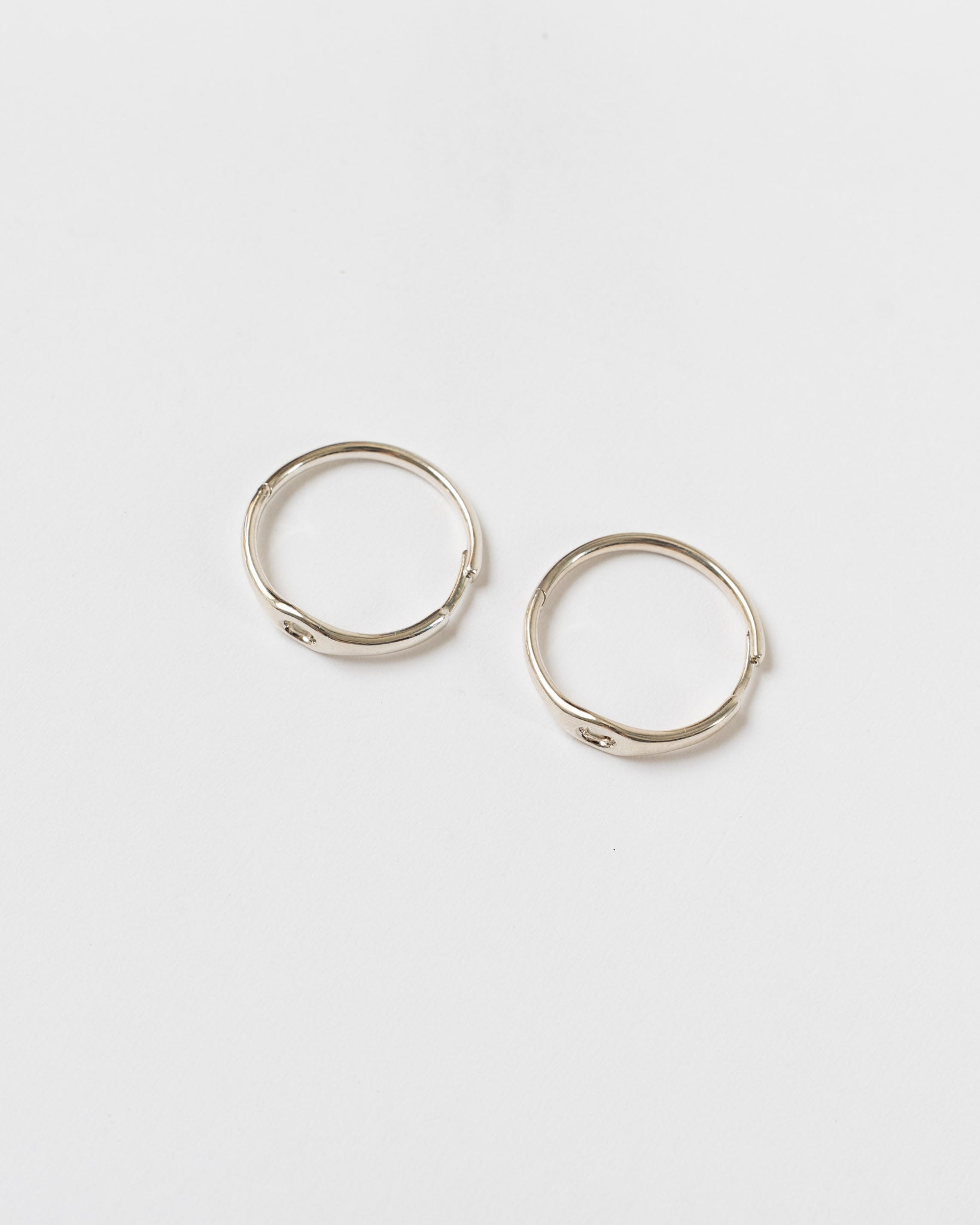 California Dirt Sterling Silver Orbita Hoops