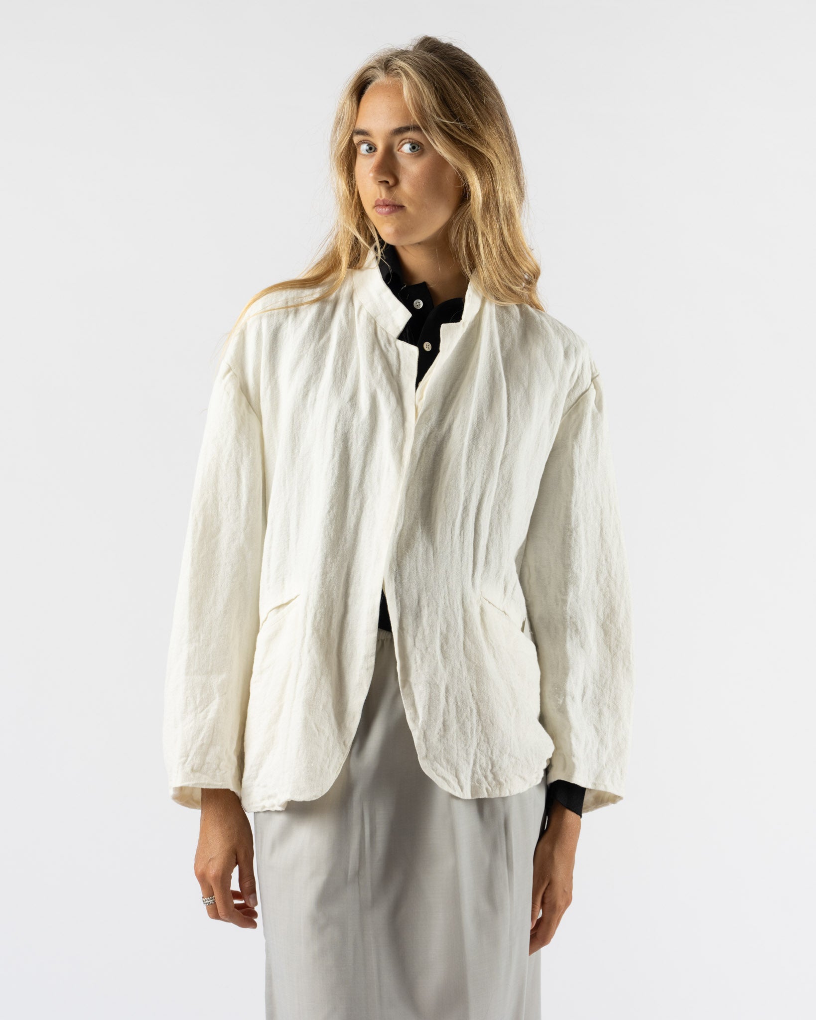 Quitan Buttonless Weird Jacket in White