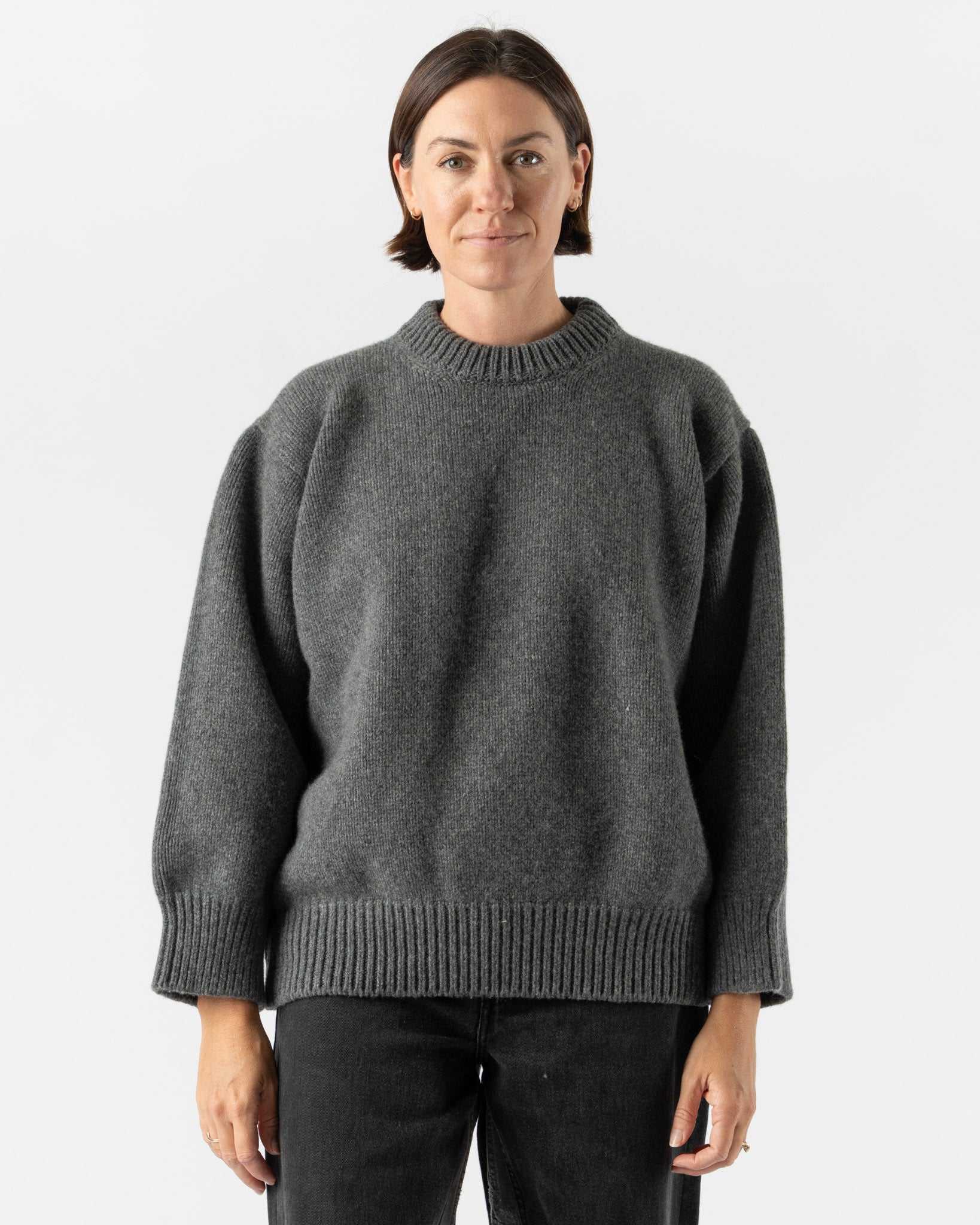 &Daughter Caragh Chunky Slouch Crewneck in Derby Grey