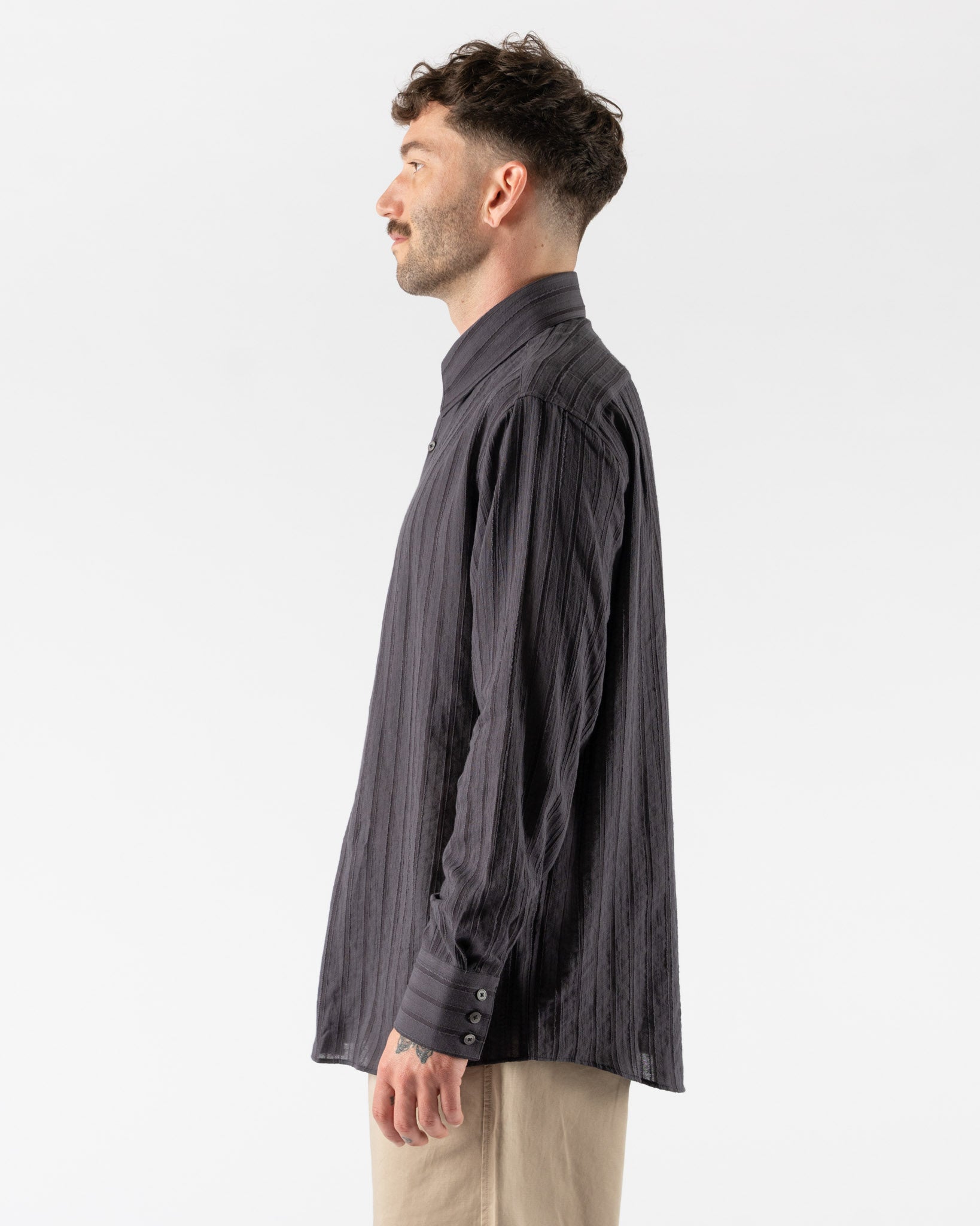Carter Young Business Shirt in Navy Enzyme Stripe