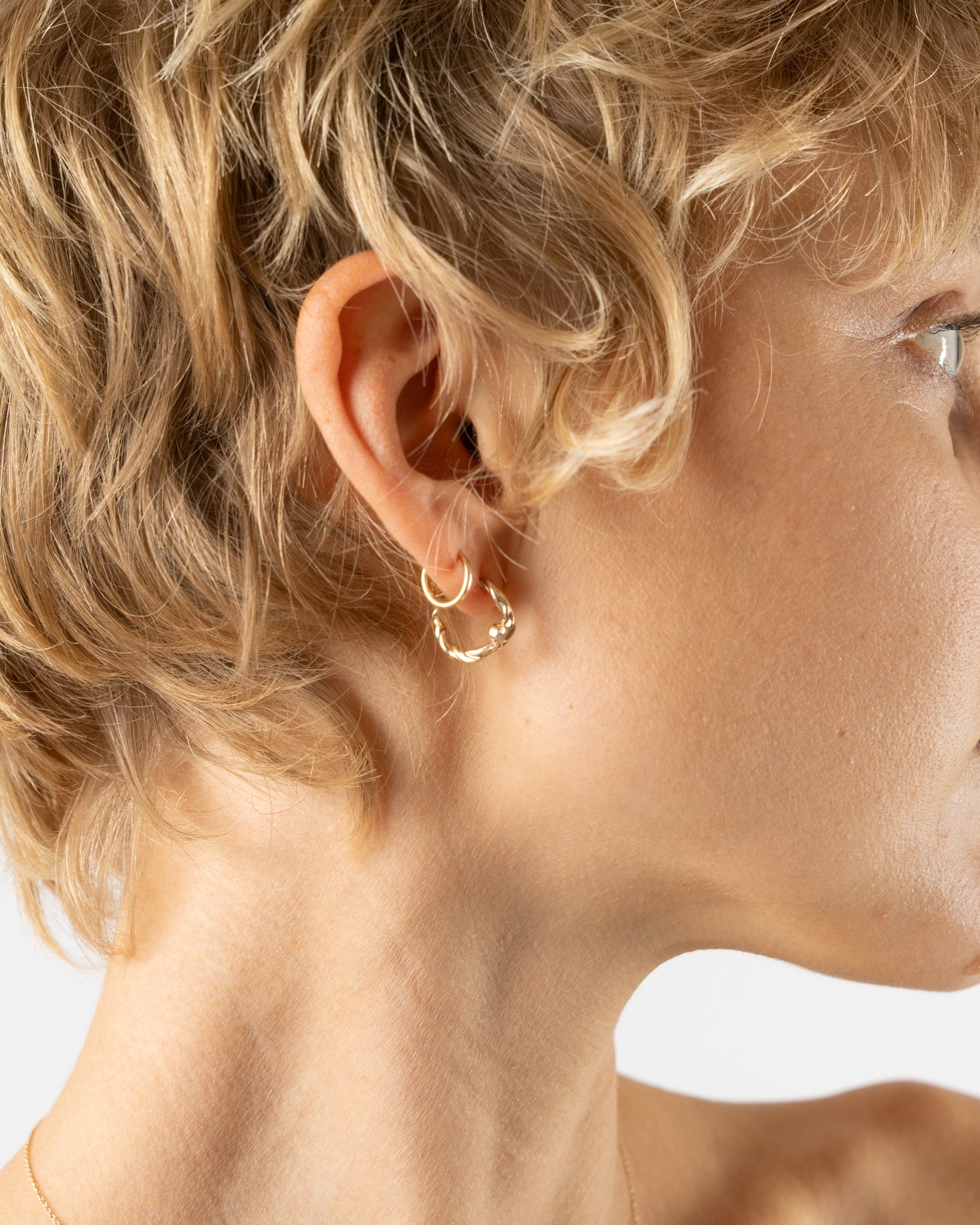 Corali Curva Diamond Hoop