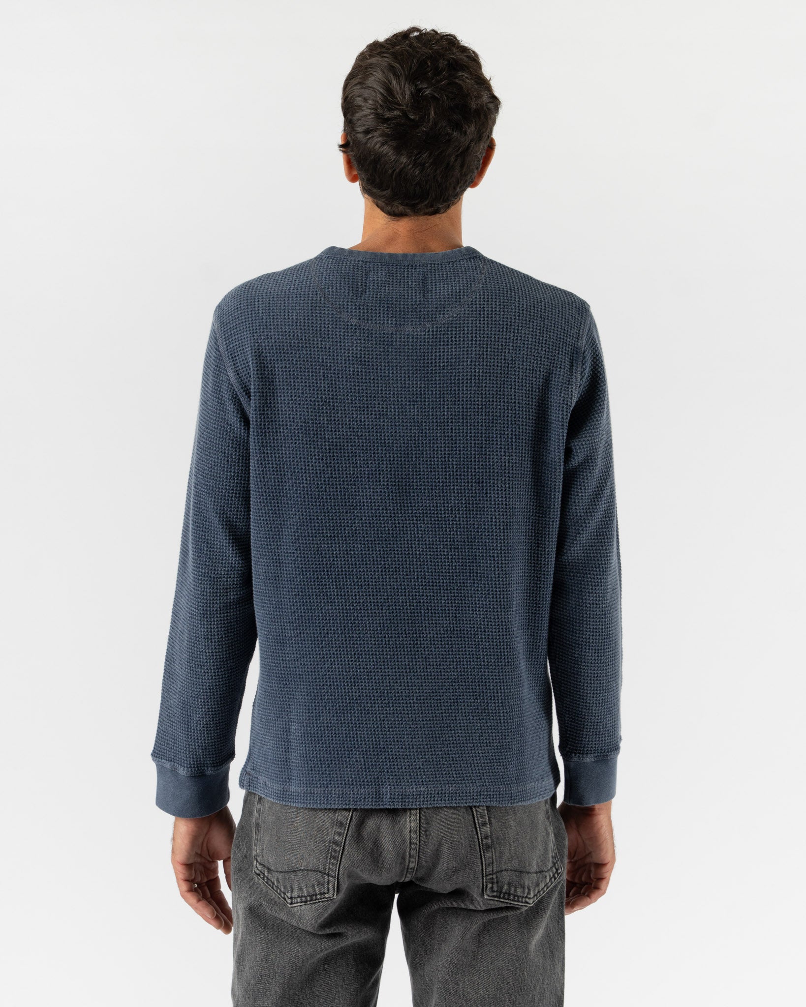 Corridor Waffle Henley in Navy