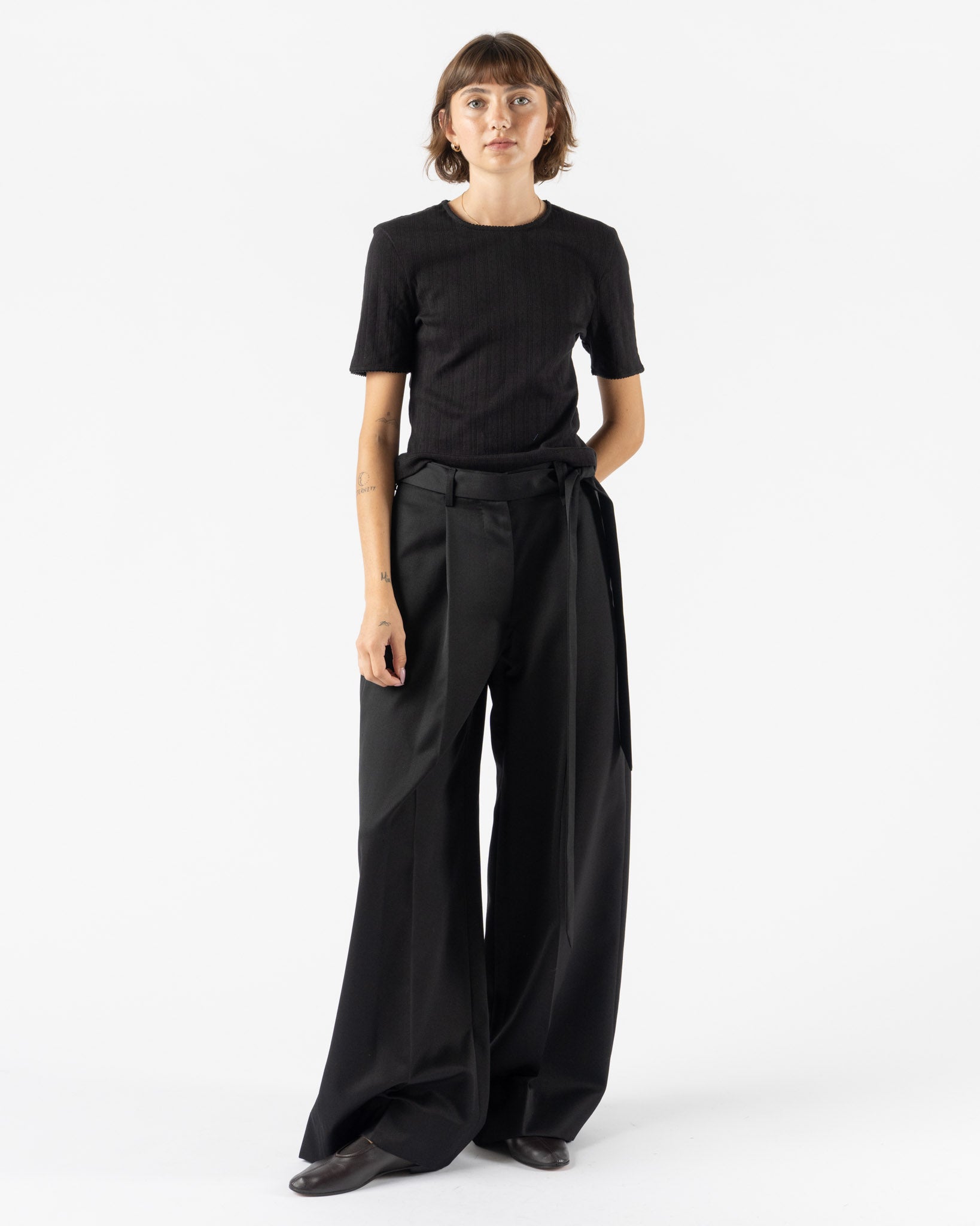 Simone Rocha Cropped Pointelle T-Shirt with Daisy in Black