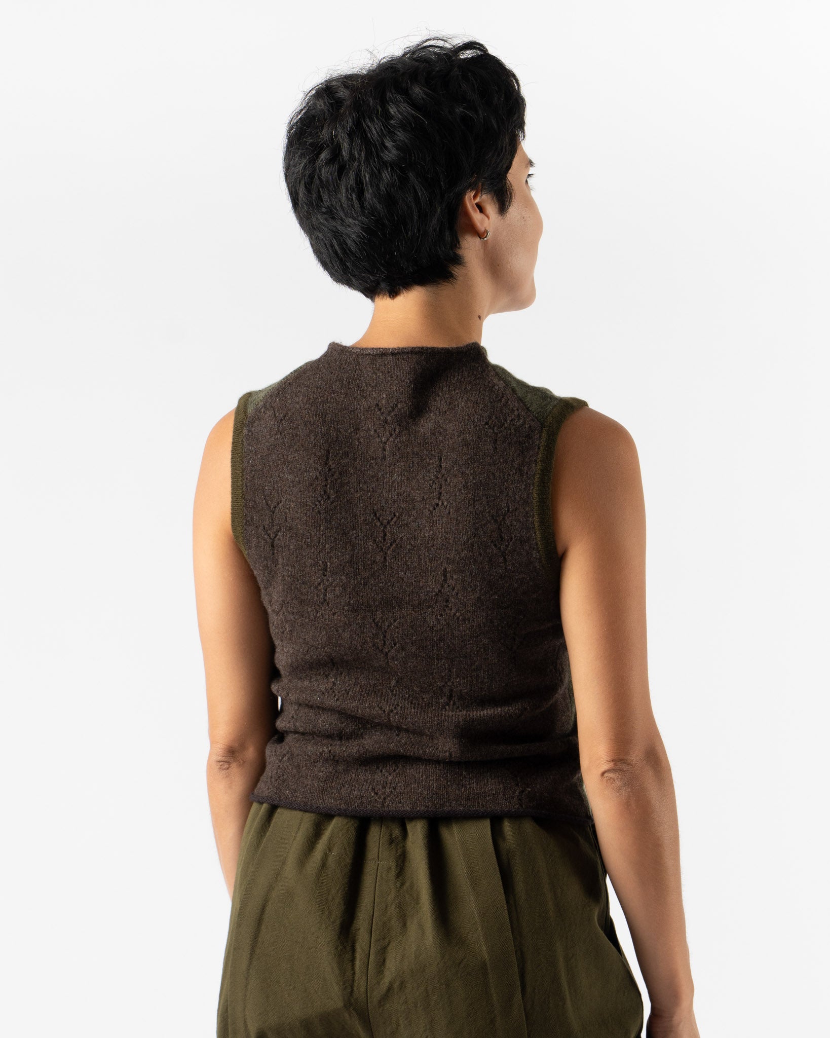 YanYan Daisy Crew Tank in Army