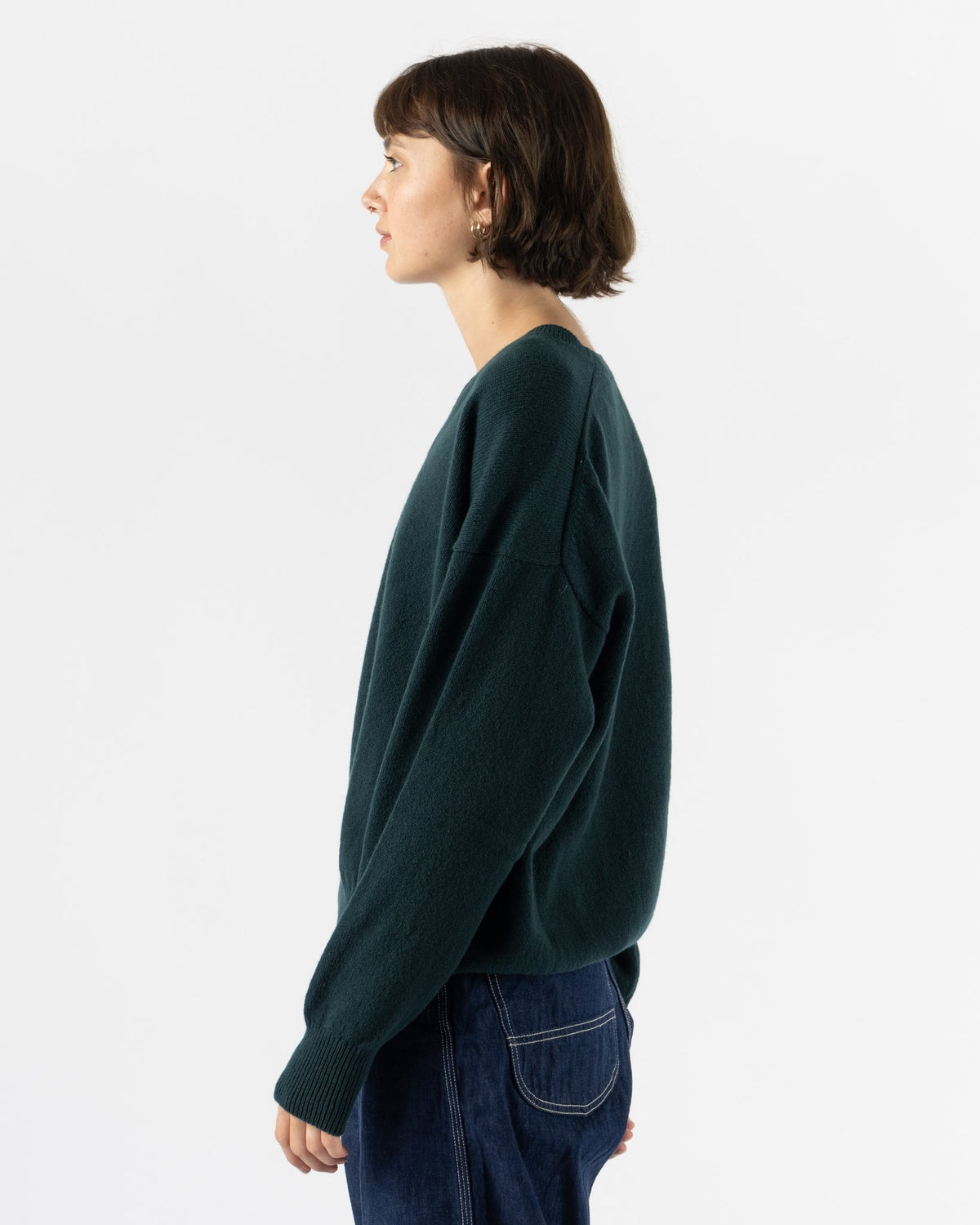 &Daughter Innes Slouch V-Neck in Holly Green