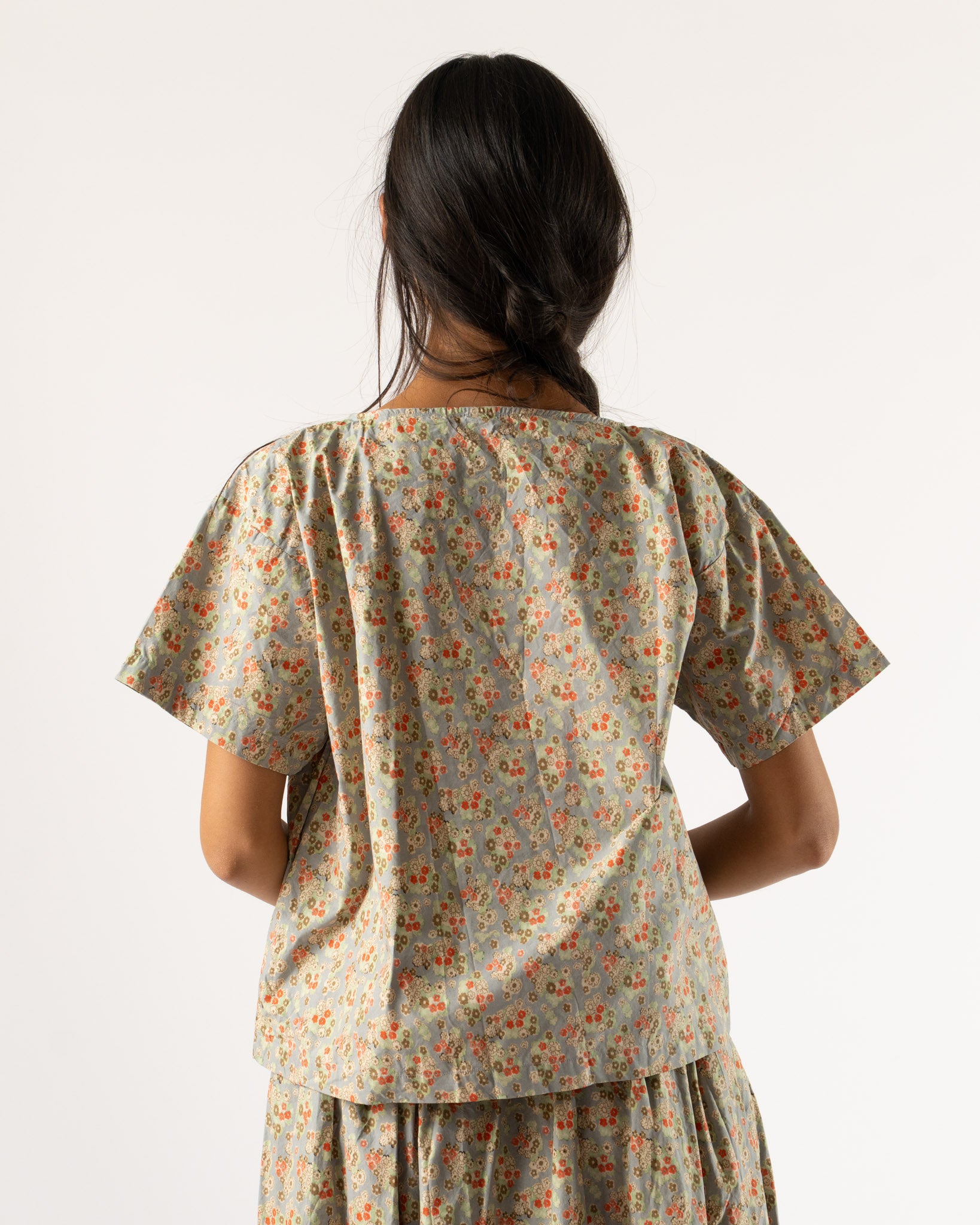 SONO Friedrich Tee in Dusty Blue Floral