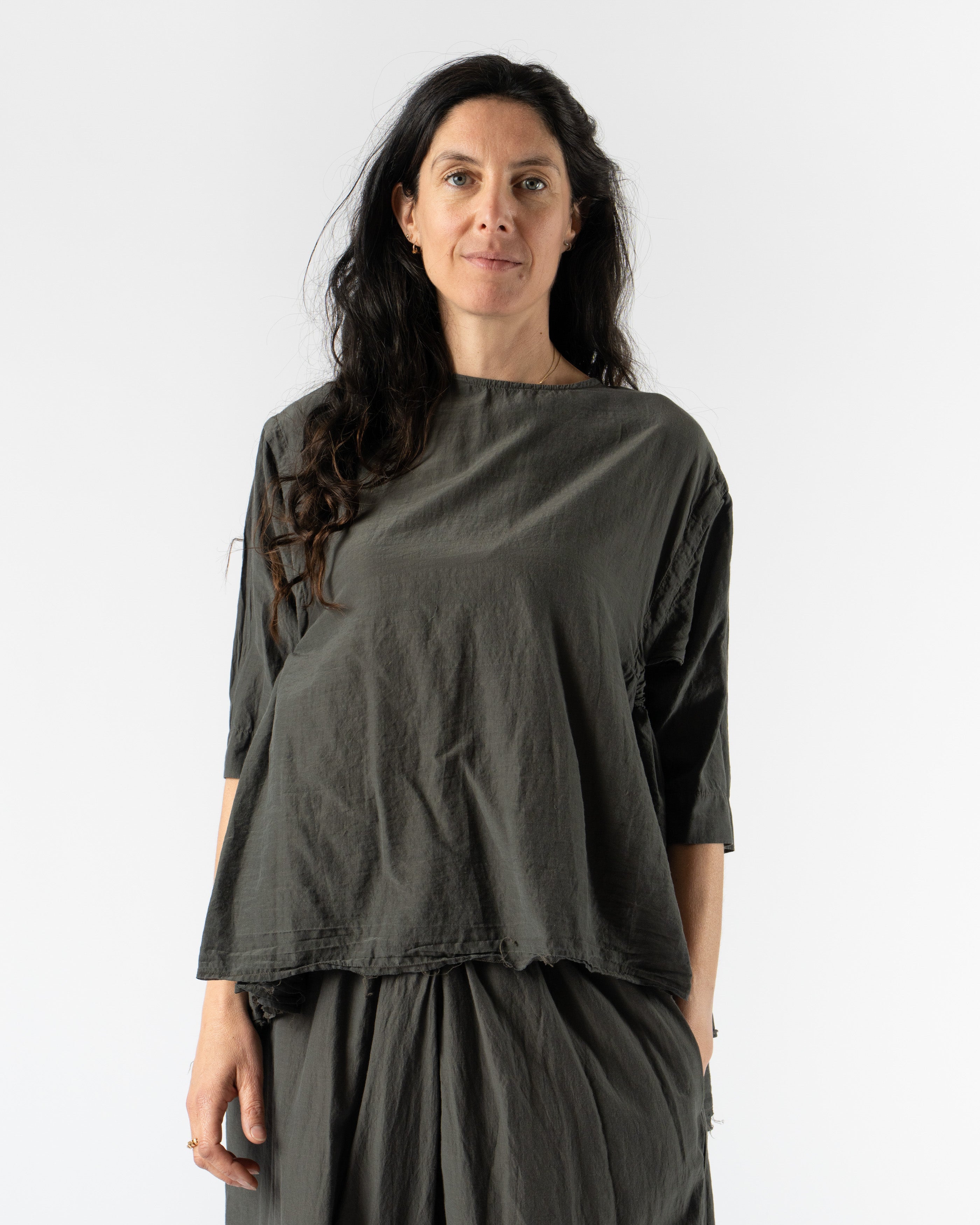Quitan Girl's Blouse in Dhanetah Jat Iron Grey