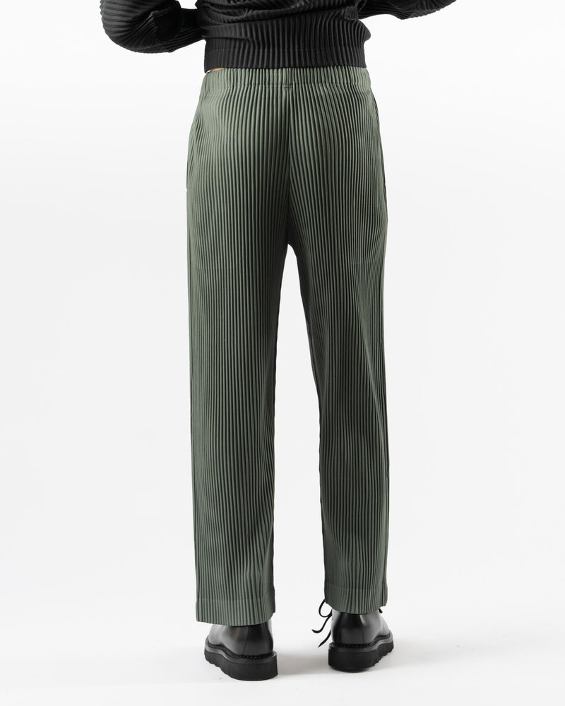 Homme Plissé Issey Miyake Monthly Colors October Pants in Moss Green