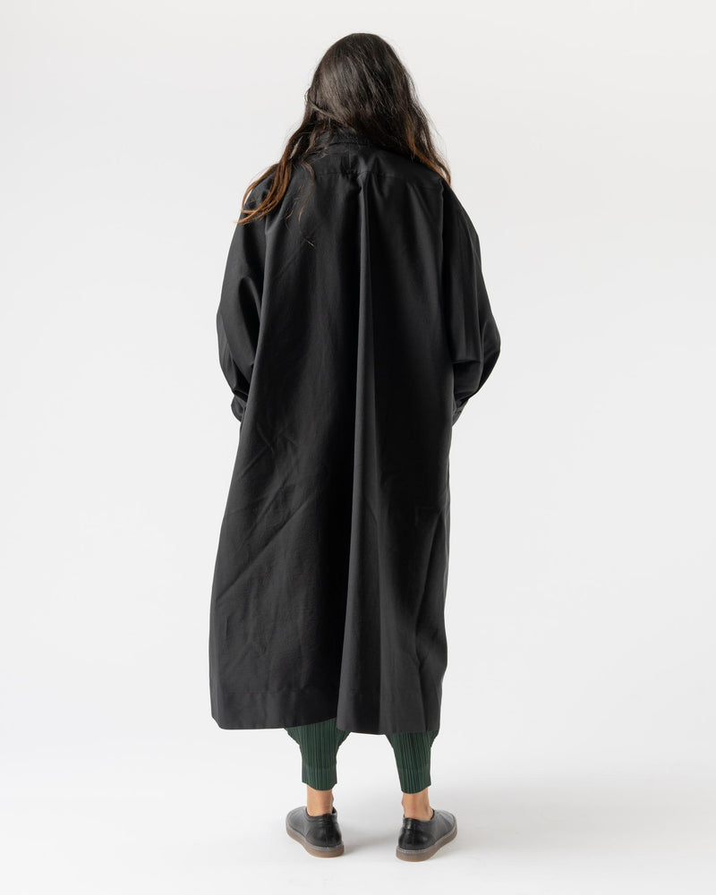 Homme-Plisse-Blank-Coat-in-Black-Santa-Barbara-Boutique-Jake-and-Jones-Sustainable-Fashion