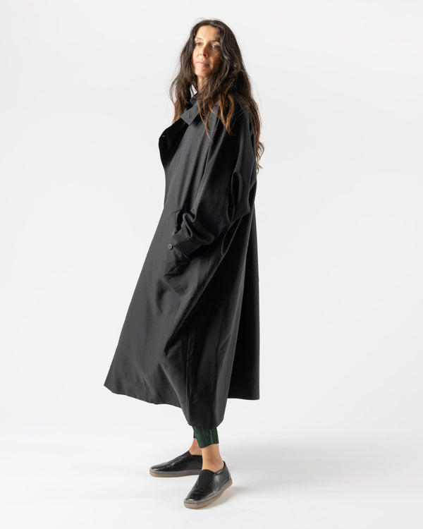 Homme-Plisse-Blank-Coat-in-Black-Santa-Barbara-Boutique-Jake-and-Jones-Sustainable-Fashion