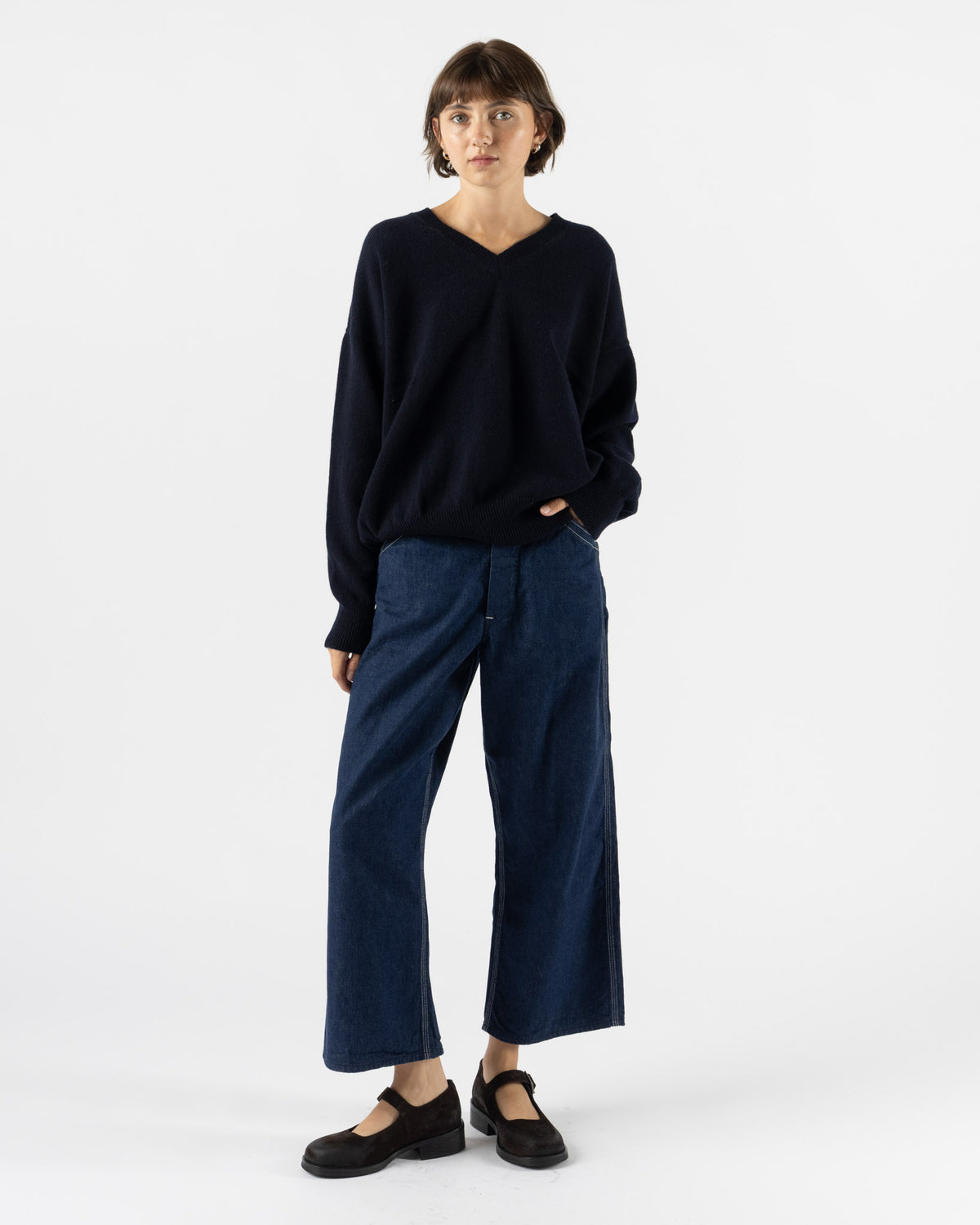 &Daughter Innes Slouch V-Neck in Navy
