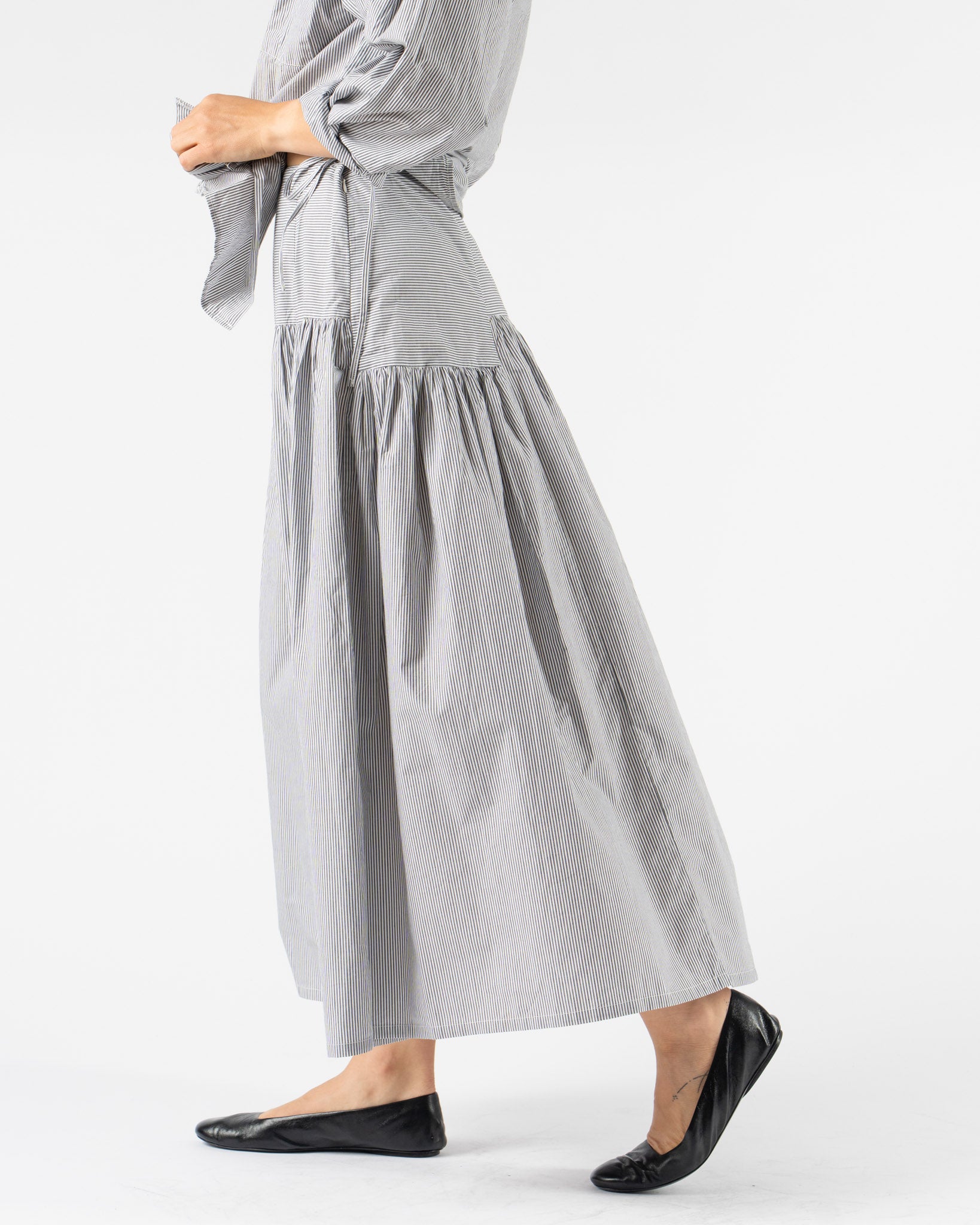 Pre-Owned: Chelsea Mak Garden Skirt in Skirting Stripe