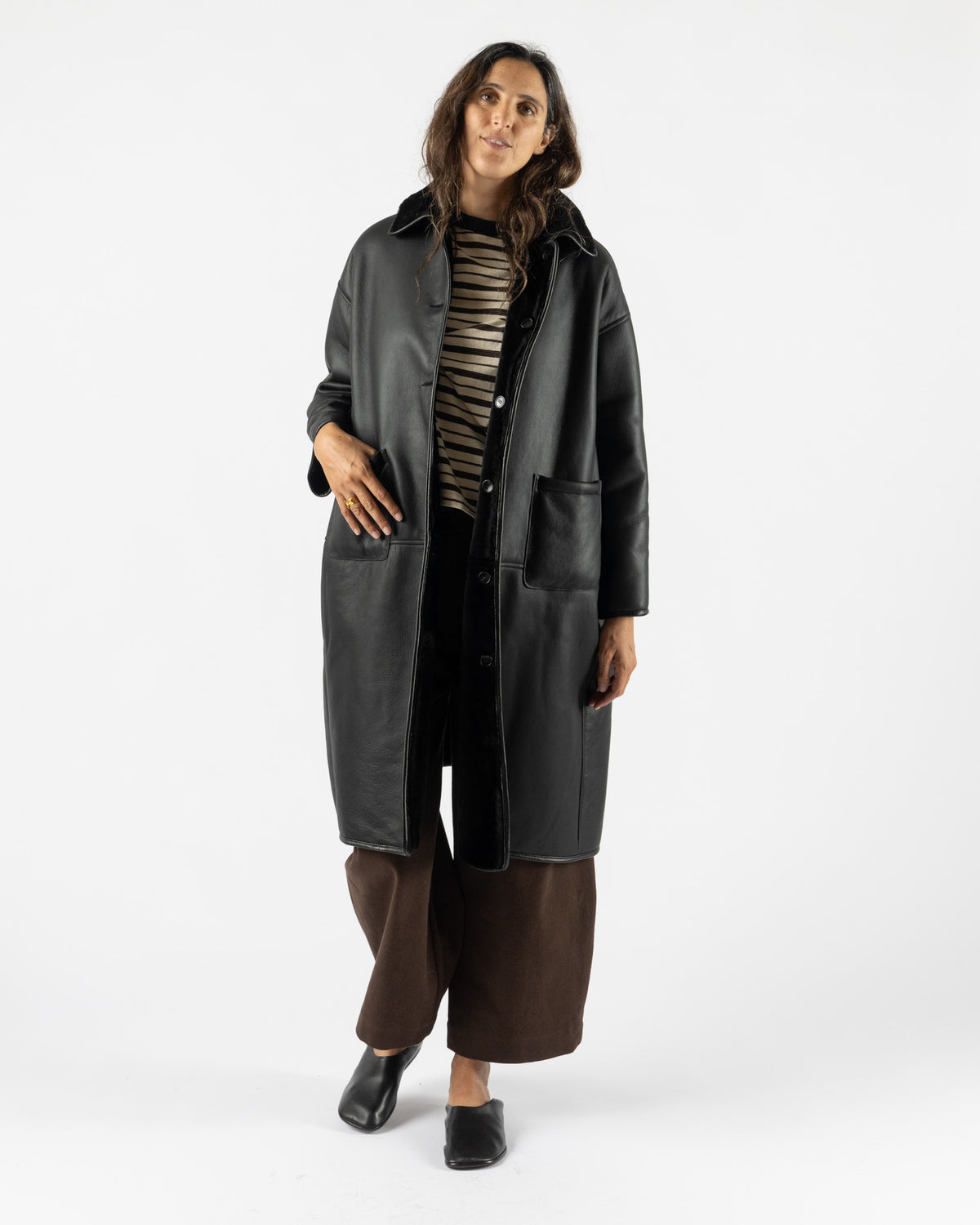 Cawley Leather Back Straight Hair Sheepskin Roo Coat in Black