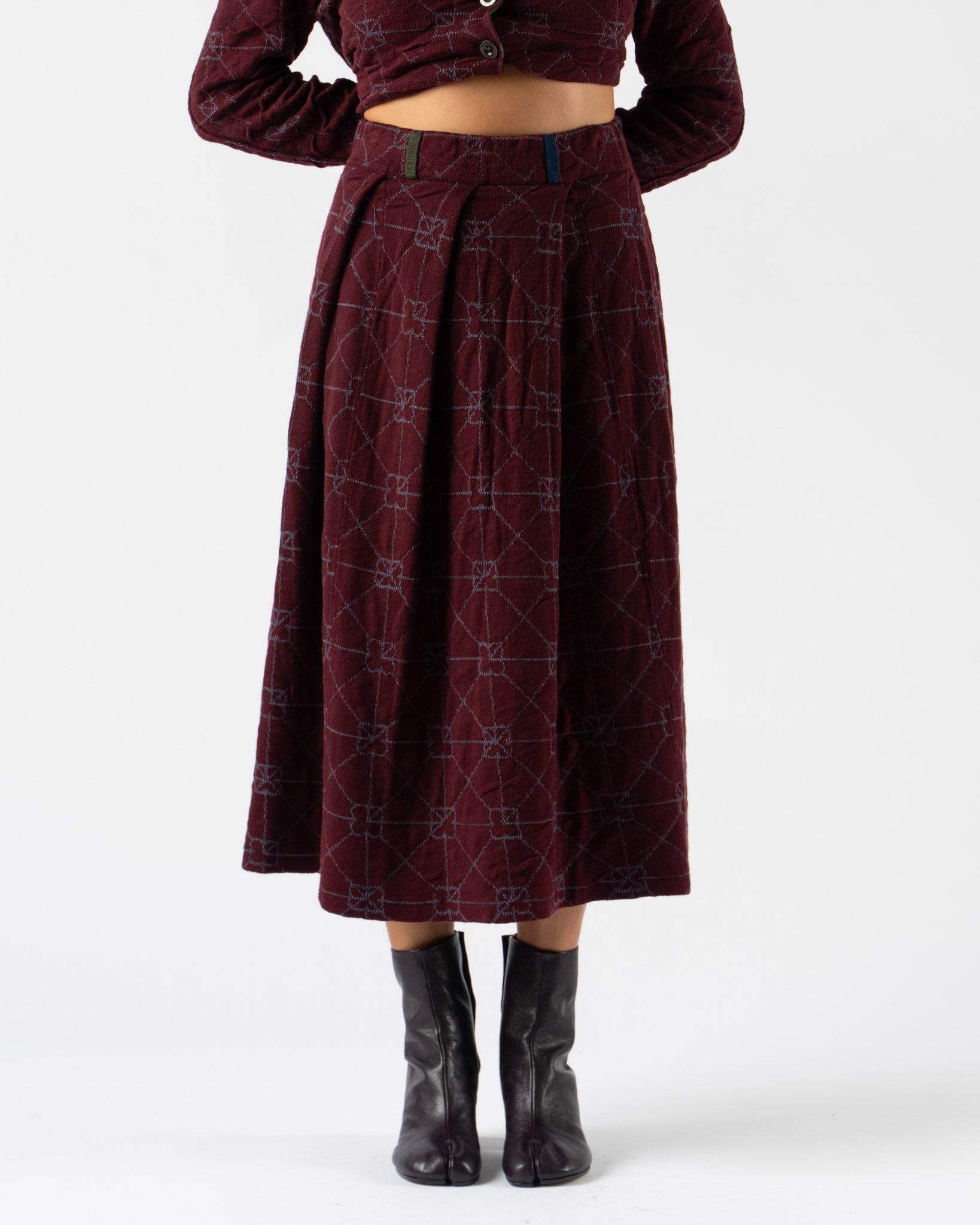 YanYan June Midi Box Pleat Skirt in Burgundy