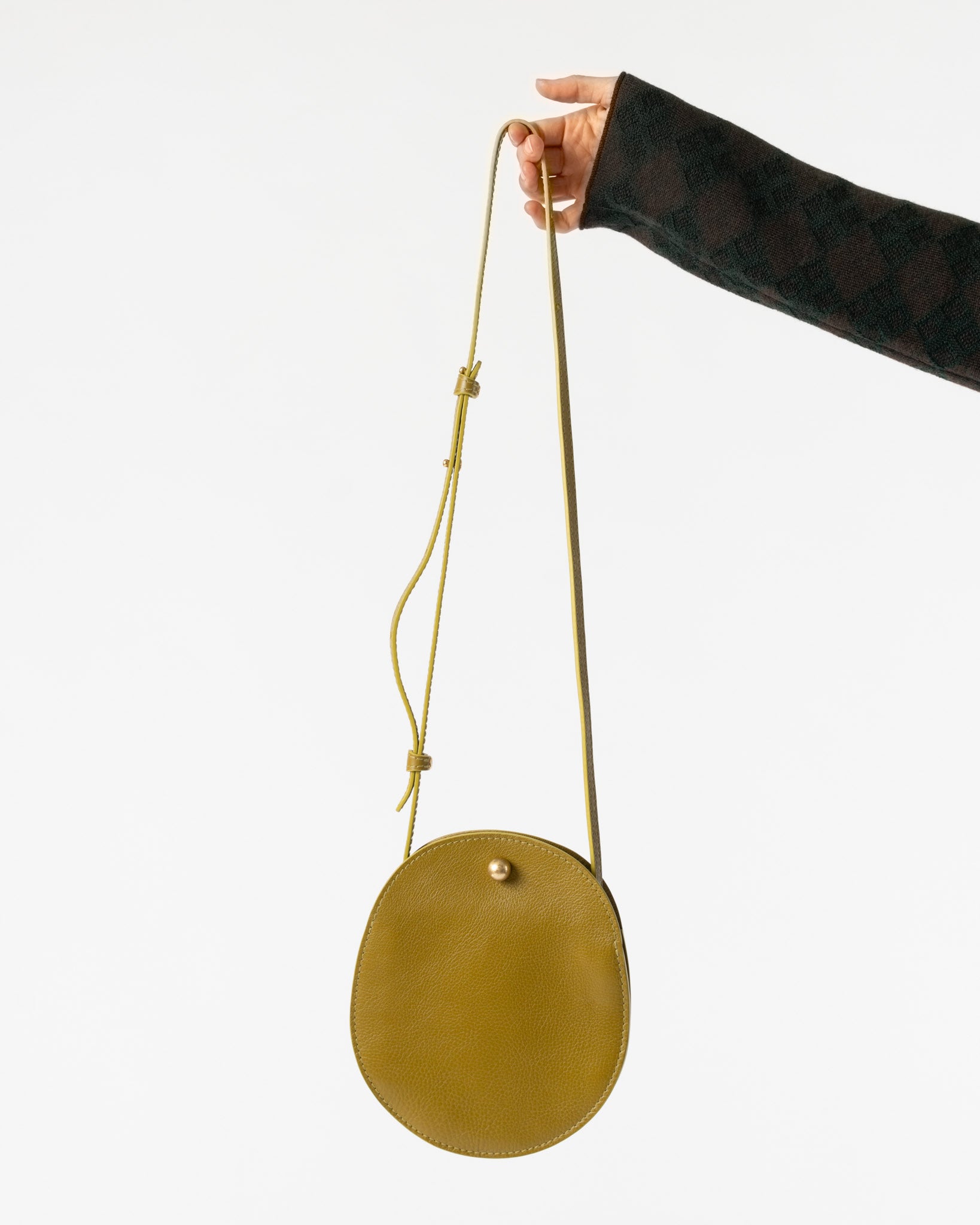 LINDQUIST Mini Eggi in Green Ochre