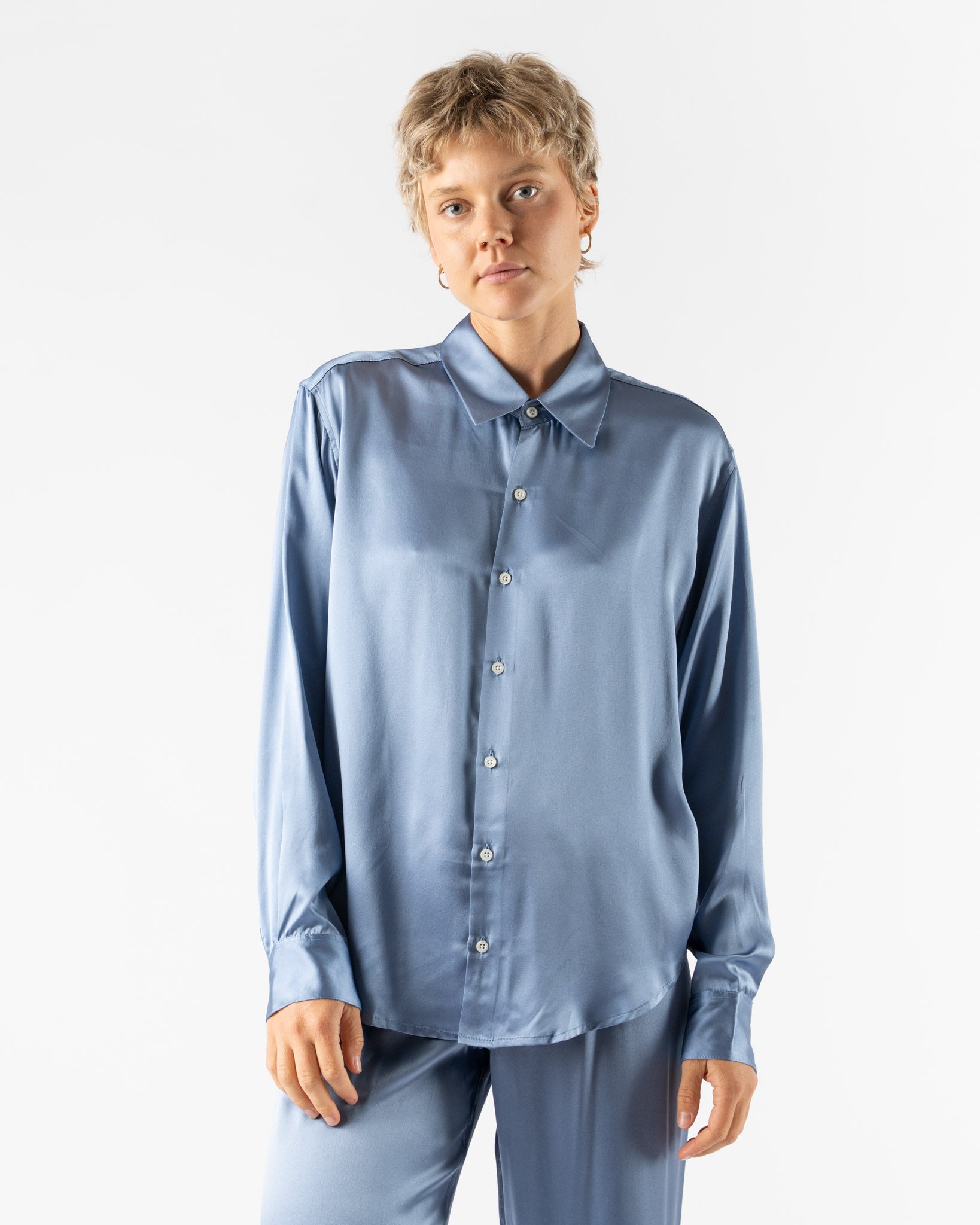 Comme Si La Shirt Classica in Silk Periwinkle