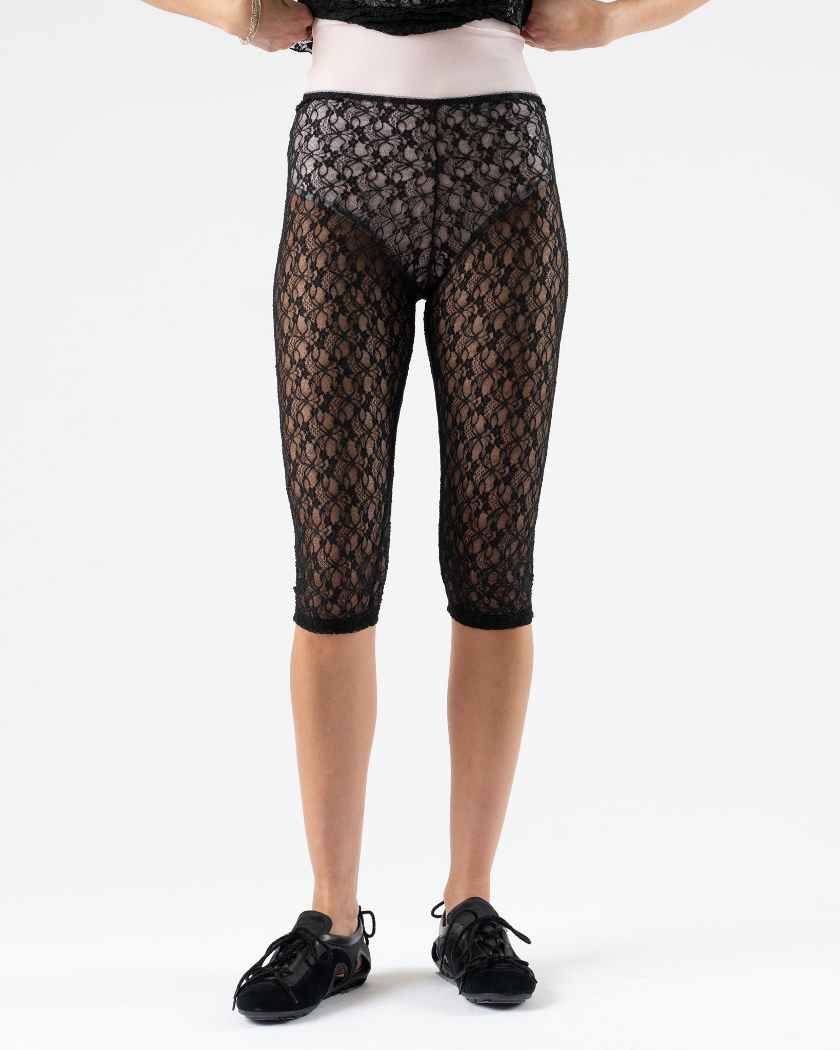Simone Wild Lace Pedel Pants in Black