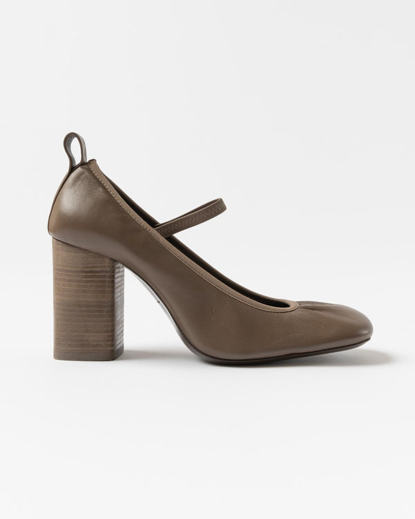 Lemaire-Square-Ballerina-Shoe-in-Taupe-Santa-Barbara-Boutique-Jake-and-Jones-Sustainable-Fashion