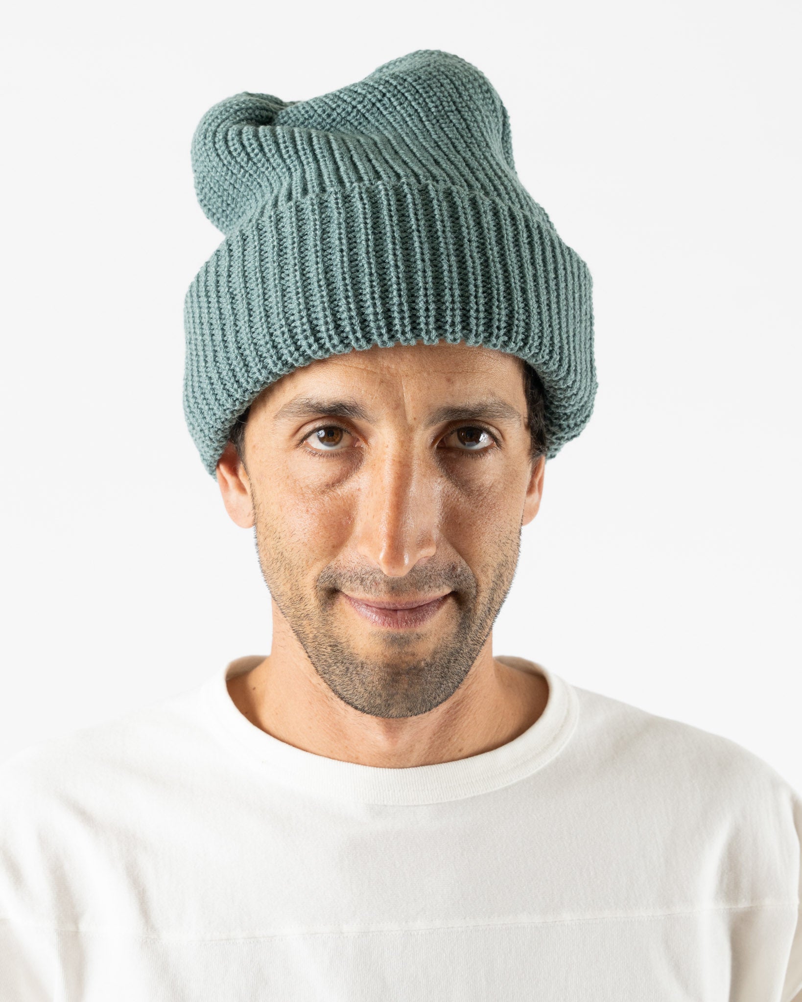 ROTOTO 5075 Cozy Chunkie Beanie in Cadet Blue