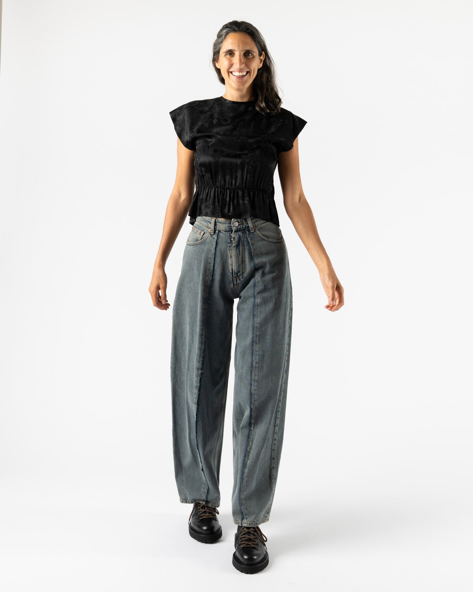 MM6 Maison Margiela Short-sleeved Top in Black/Black