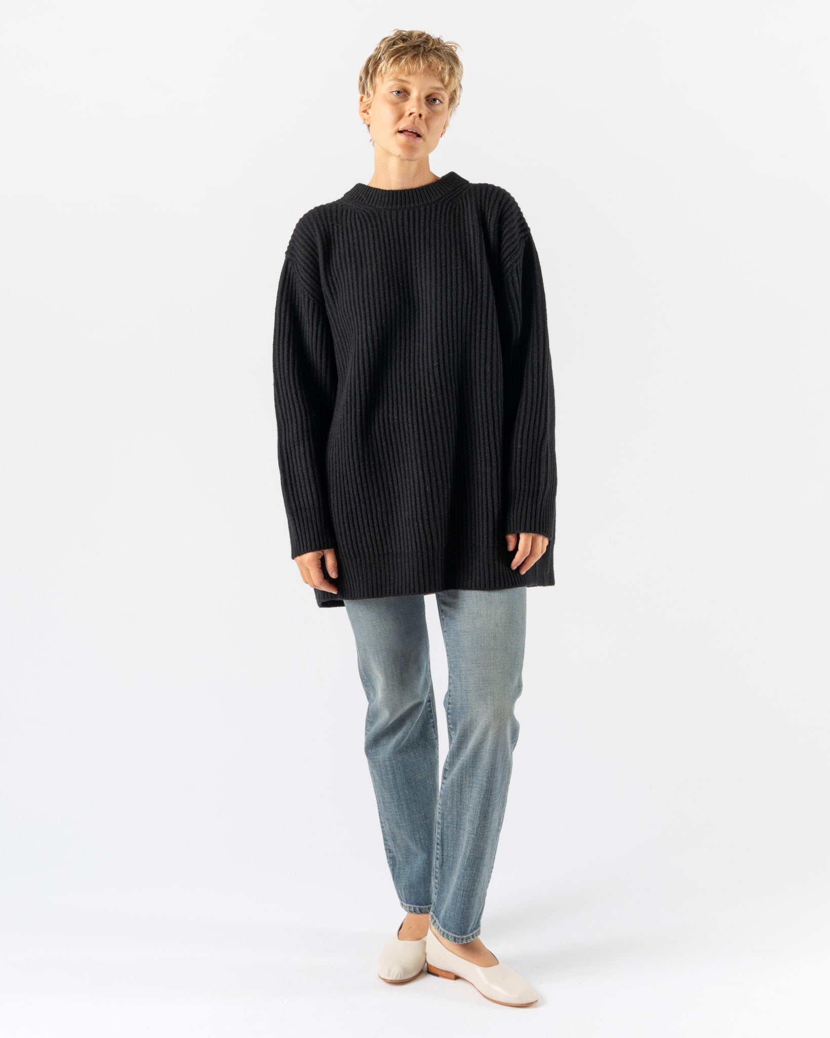 MM6 Maison Margiela Expansion Crewneck in Black