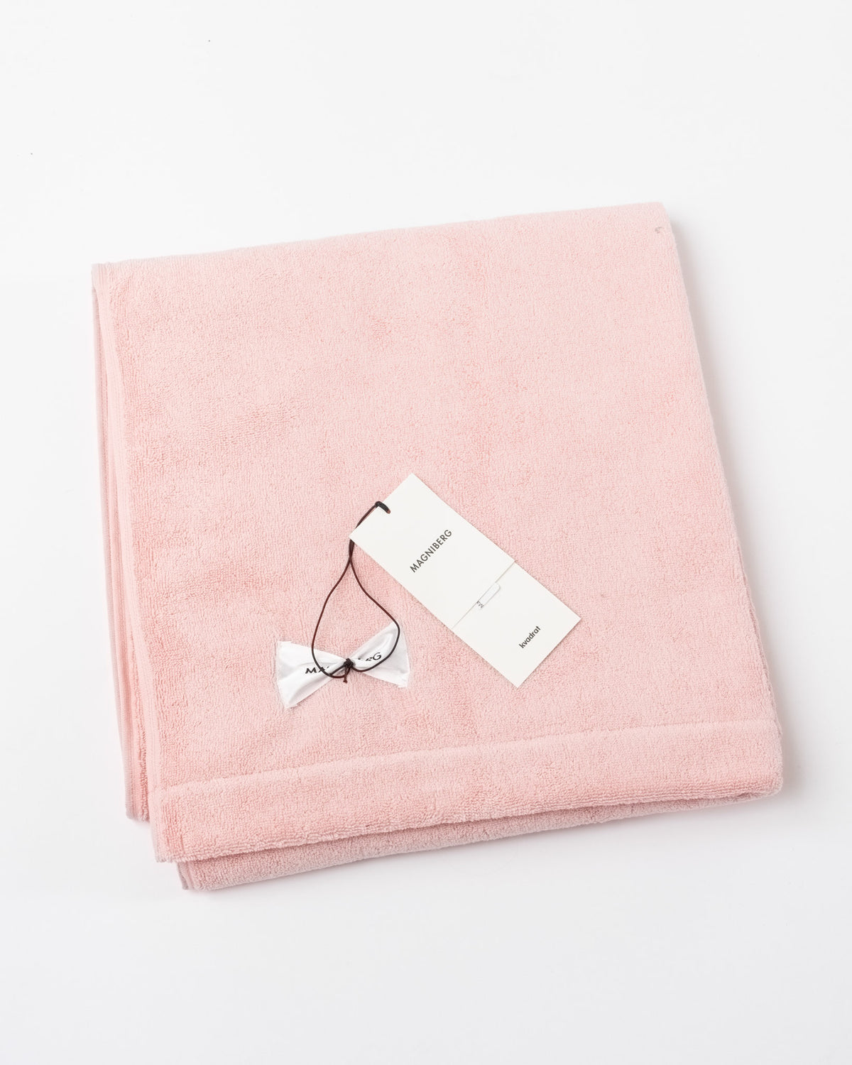 Magniberg Gelato Towels in Fragola Pink