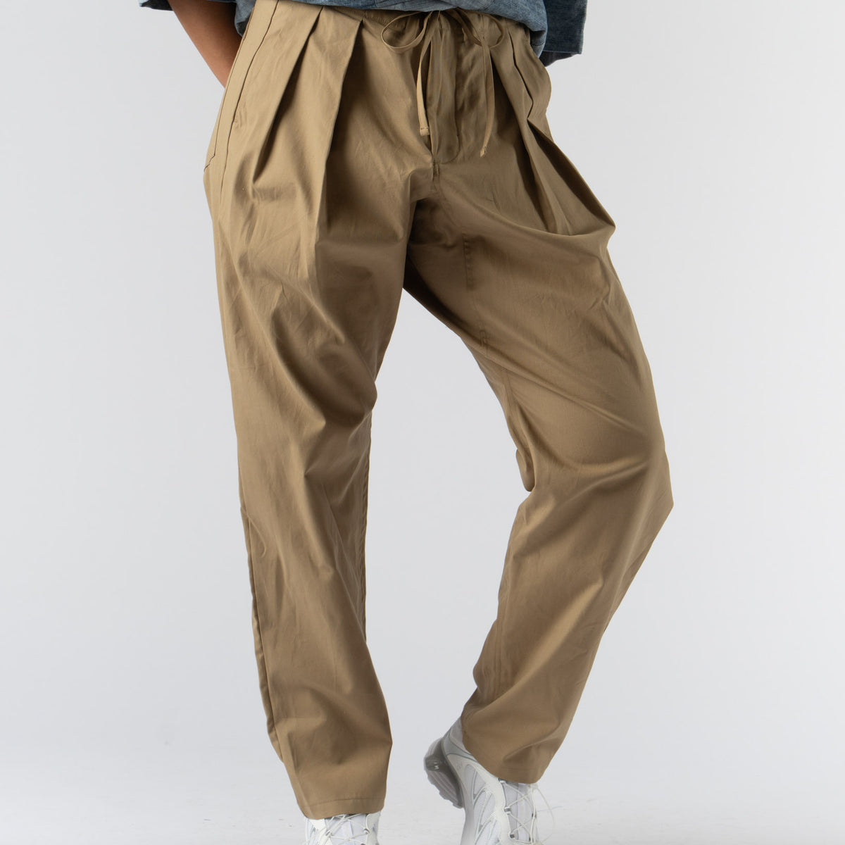 Monitaly-Drop-Crotch-Pants-in- 