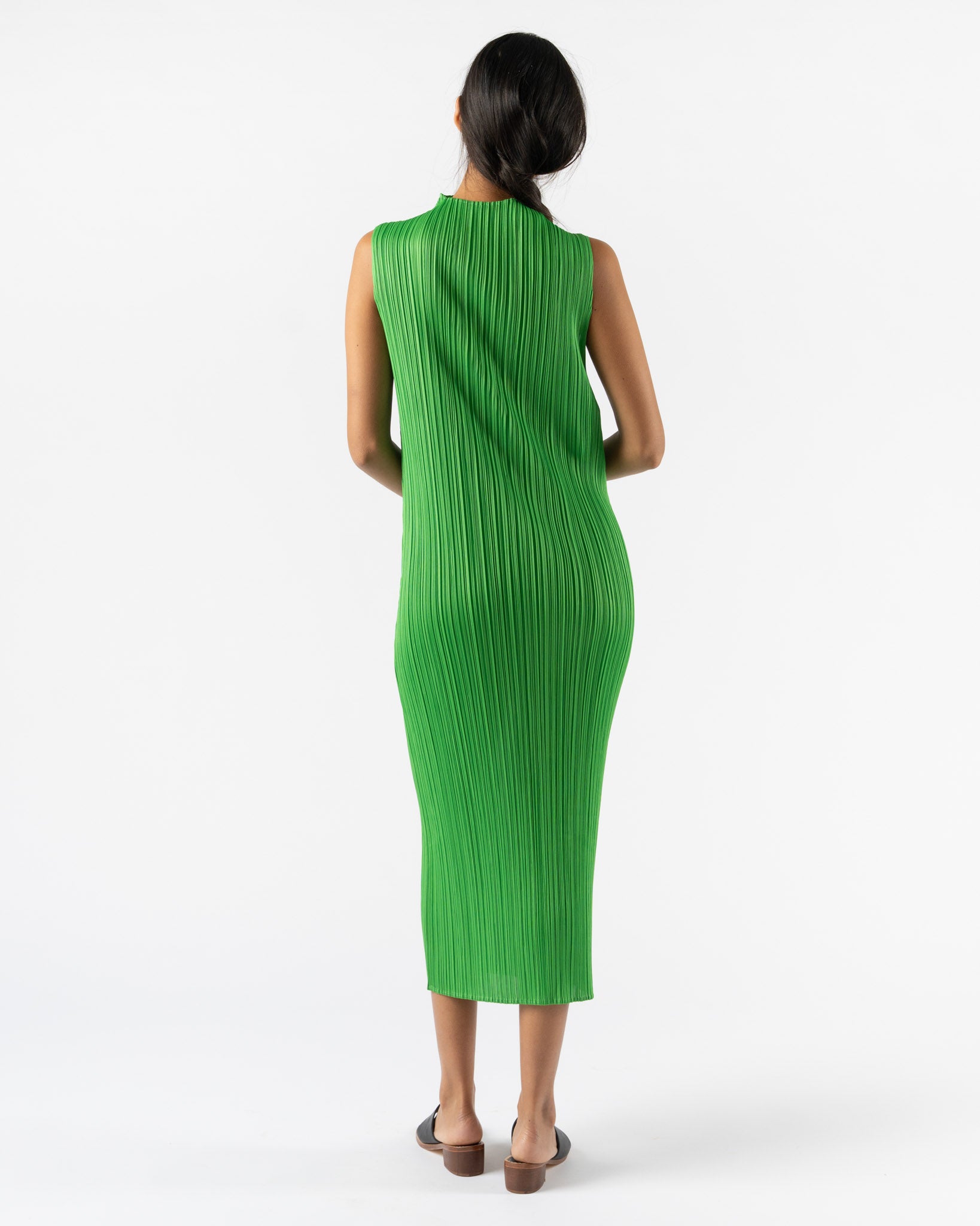 PLEATS PLEASワンピースMONTHLY COLORS : APRIL Pleats Please Issey Miyake Monthly Colors April Dress in Green