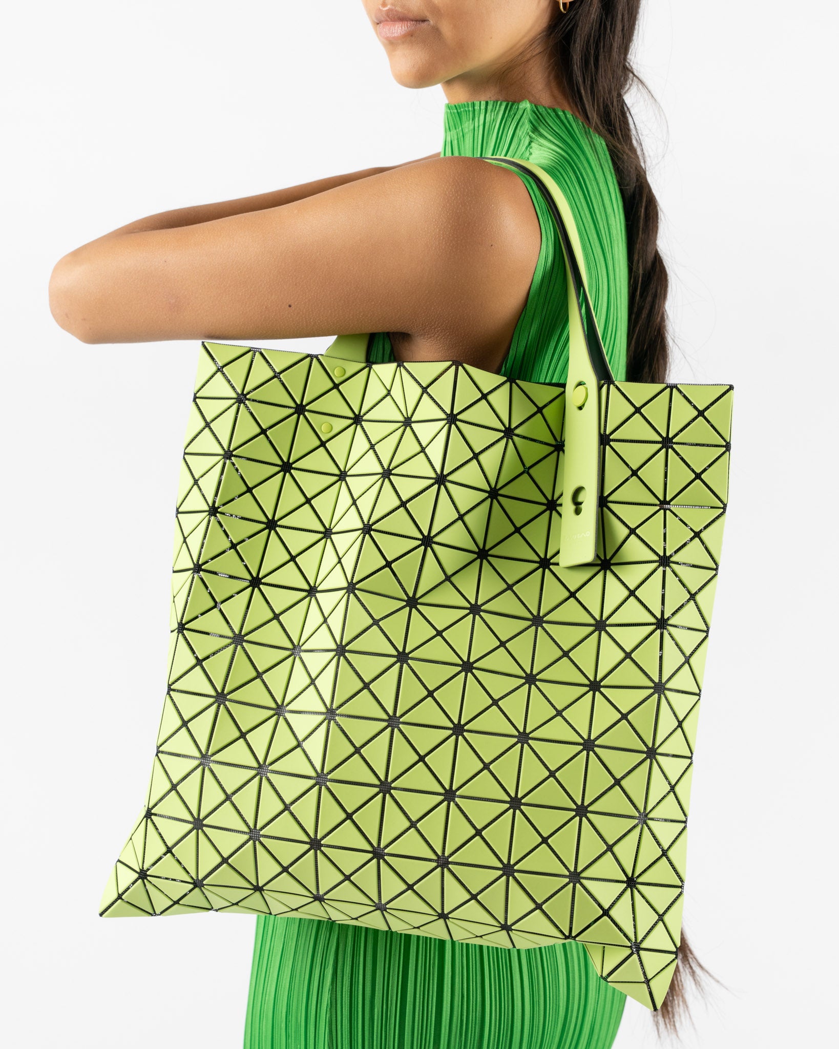 ショルダーバッグ BAO BAO ISSEY MIYAKE PRISM FROST PRISM FROST – isseymiyake.com