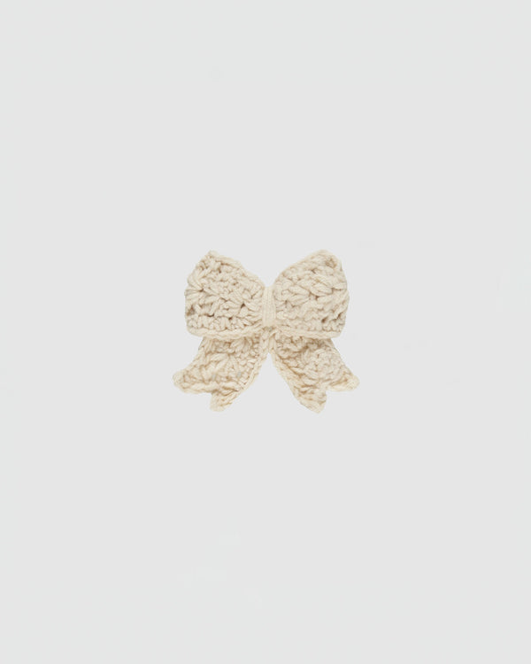 Quincy Mae Crochet Bow in Natural