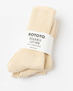 RoToTo 1427 Ribbed Crew Socks 3-Pack in Ecru