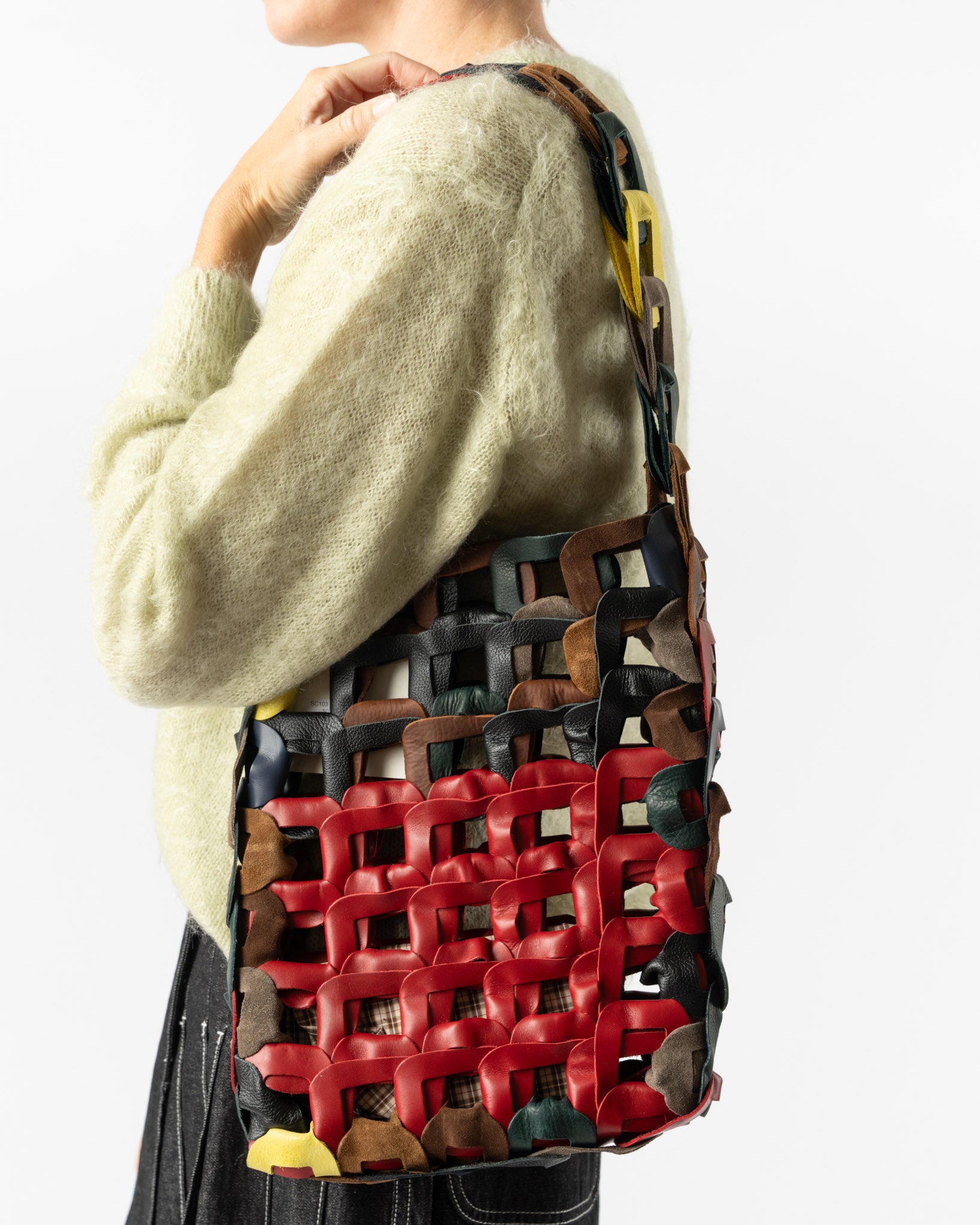 SC103 Medium Links Tote in Cable