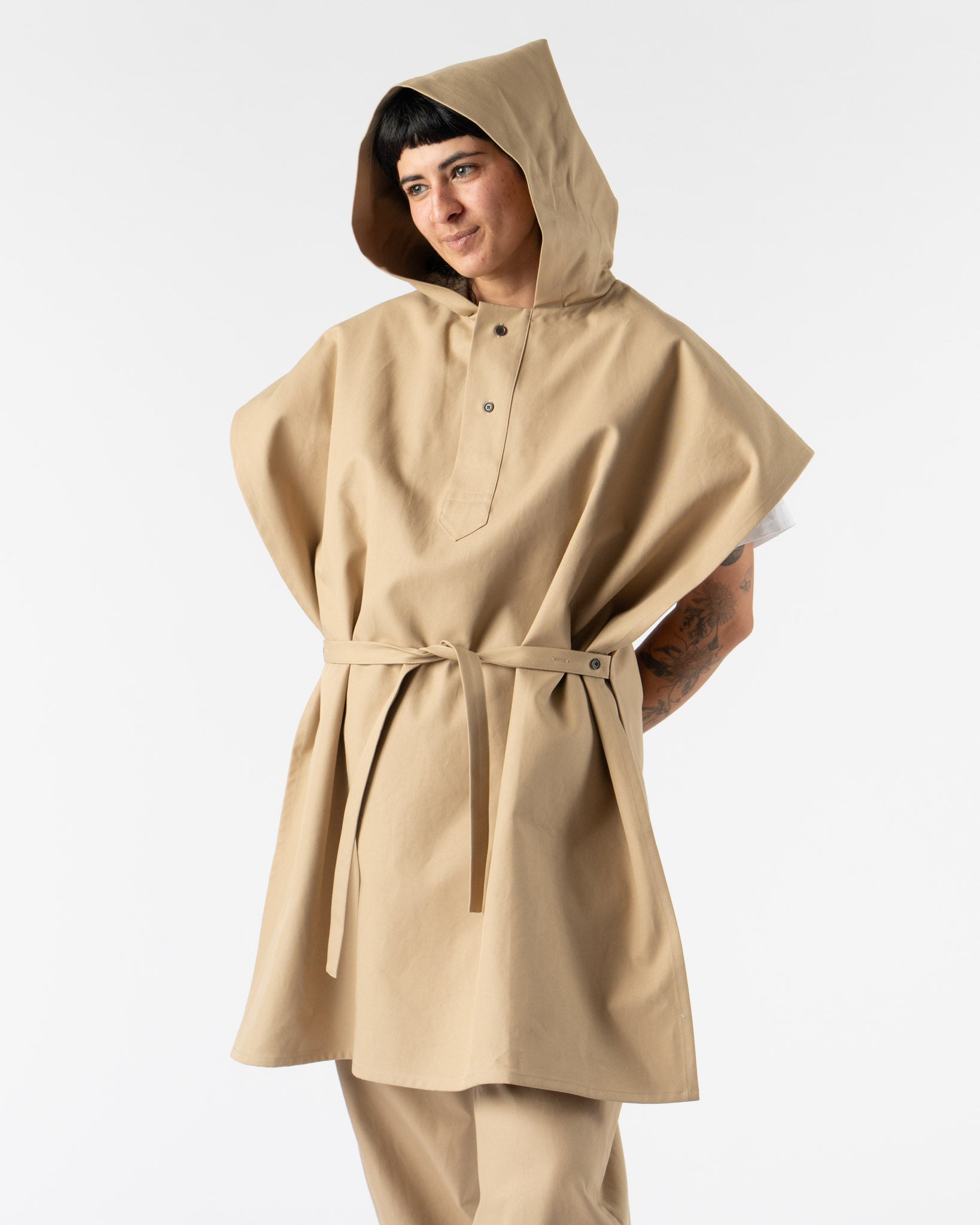 SONO Cole Cape in Jute