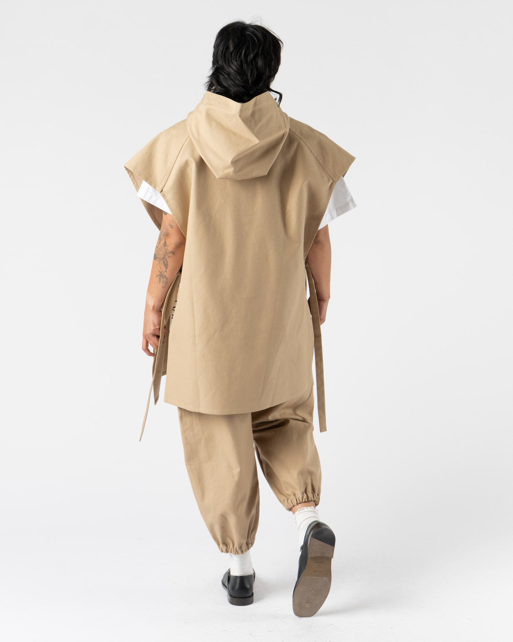 SONO Cole Cape in Jute