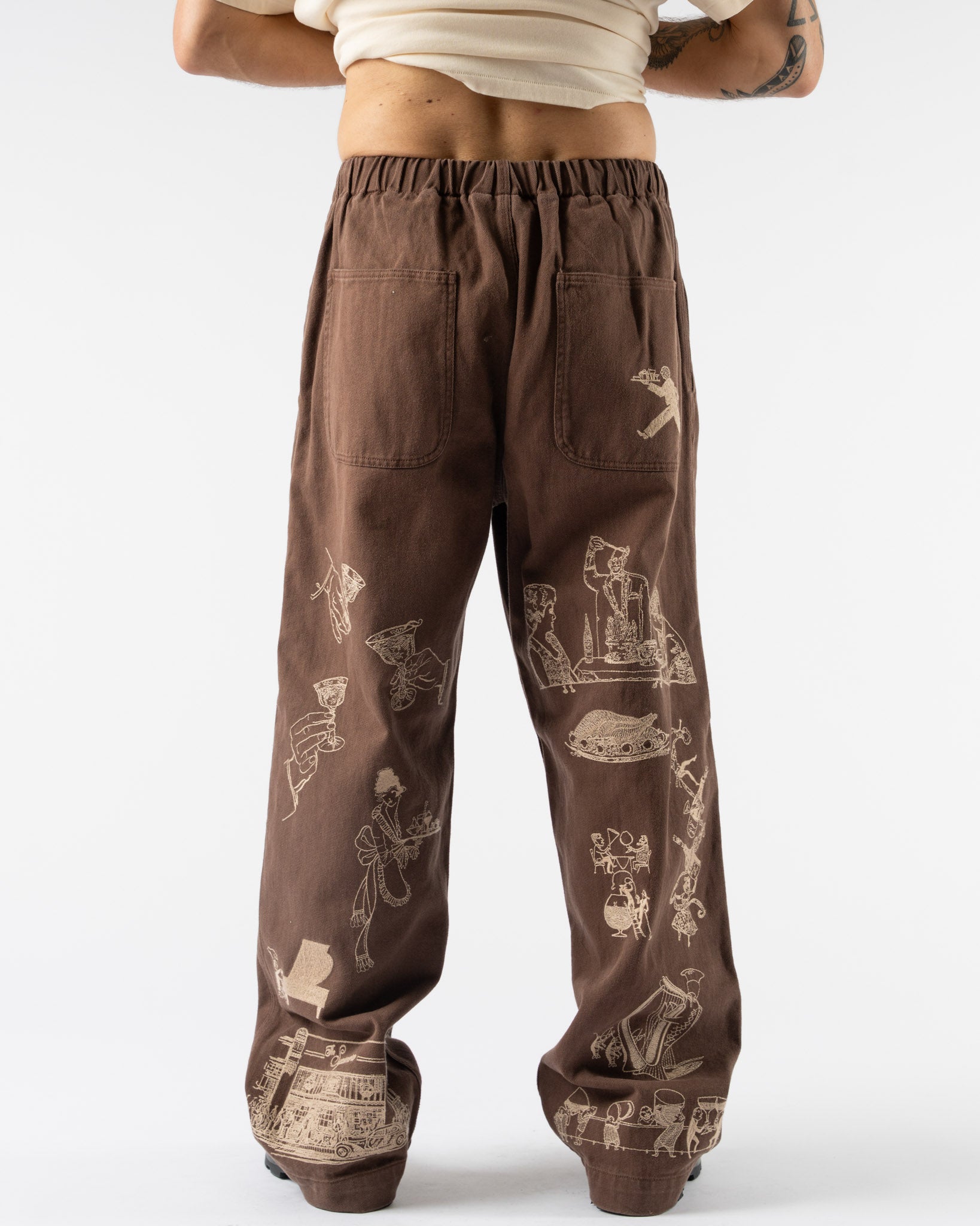 Samuel Zelig Restaurant Pant in Brown
