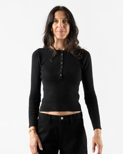 Shaina Mote Aki Henley in Onyx